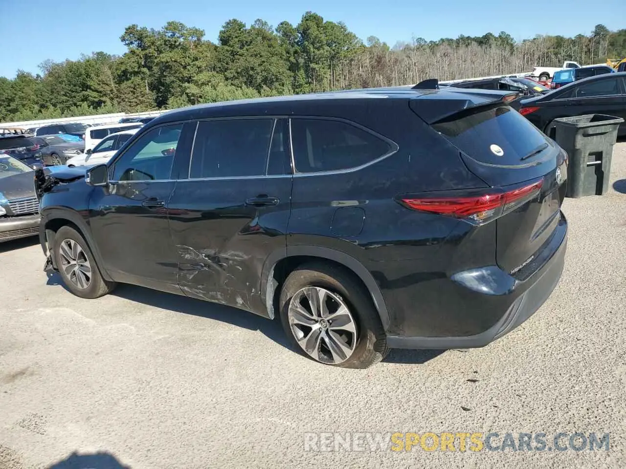 2 fotografías del automóvil dañado 5TDHZRAH0NS555195 TOYOTA HIGHLANDER 2022