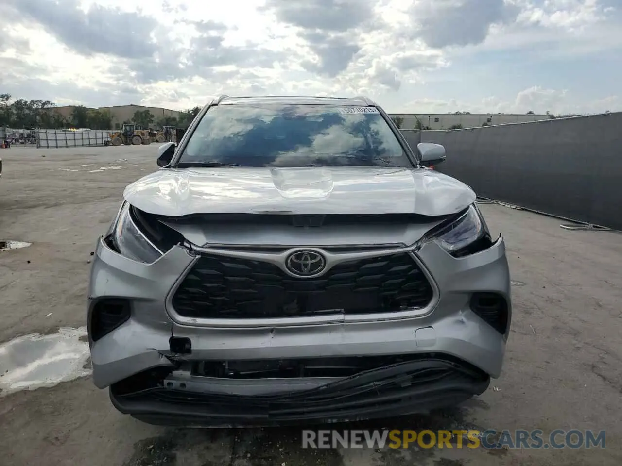 5 fotografías del automóvil dañado 5TDHZRAH2NS121814 TOYOTA HIGHLANDER 2022