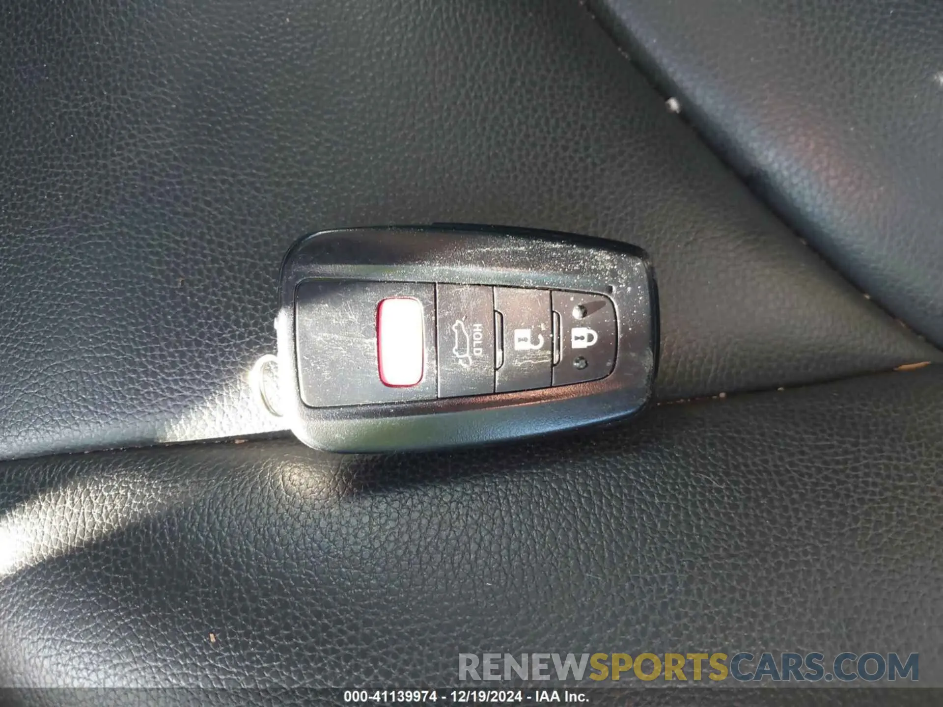 11 fotografías del automóvil dañado 5TDHZRAH2NS143022 TOYOTA HIGHLANDER 2022
