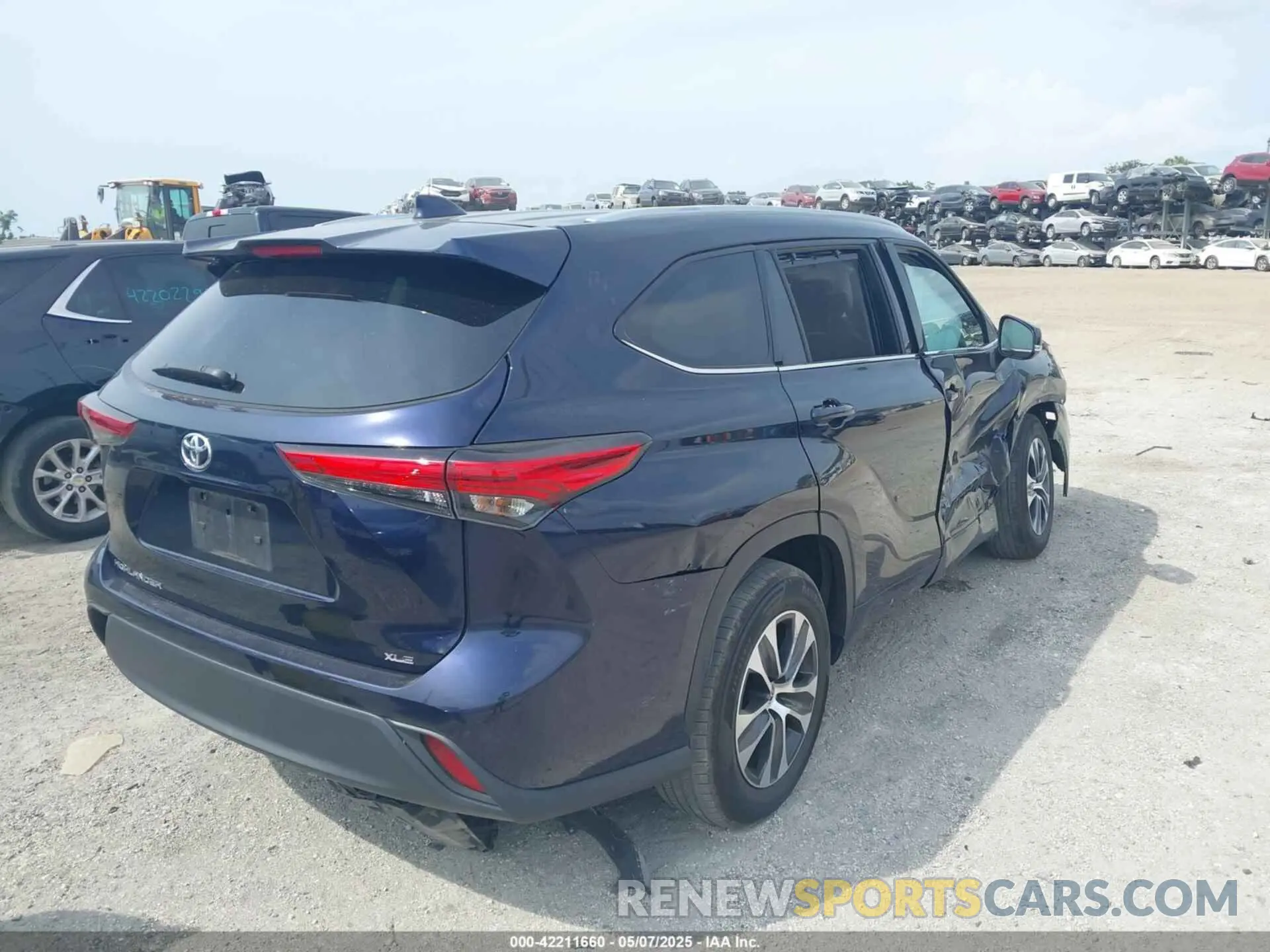 4 fotografías del automóvil dañado 5TDHZRAHXNS091574 TOYOTA HIGHLANDER 2022