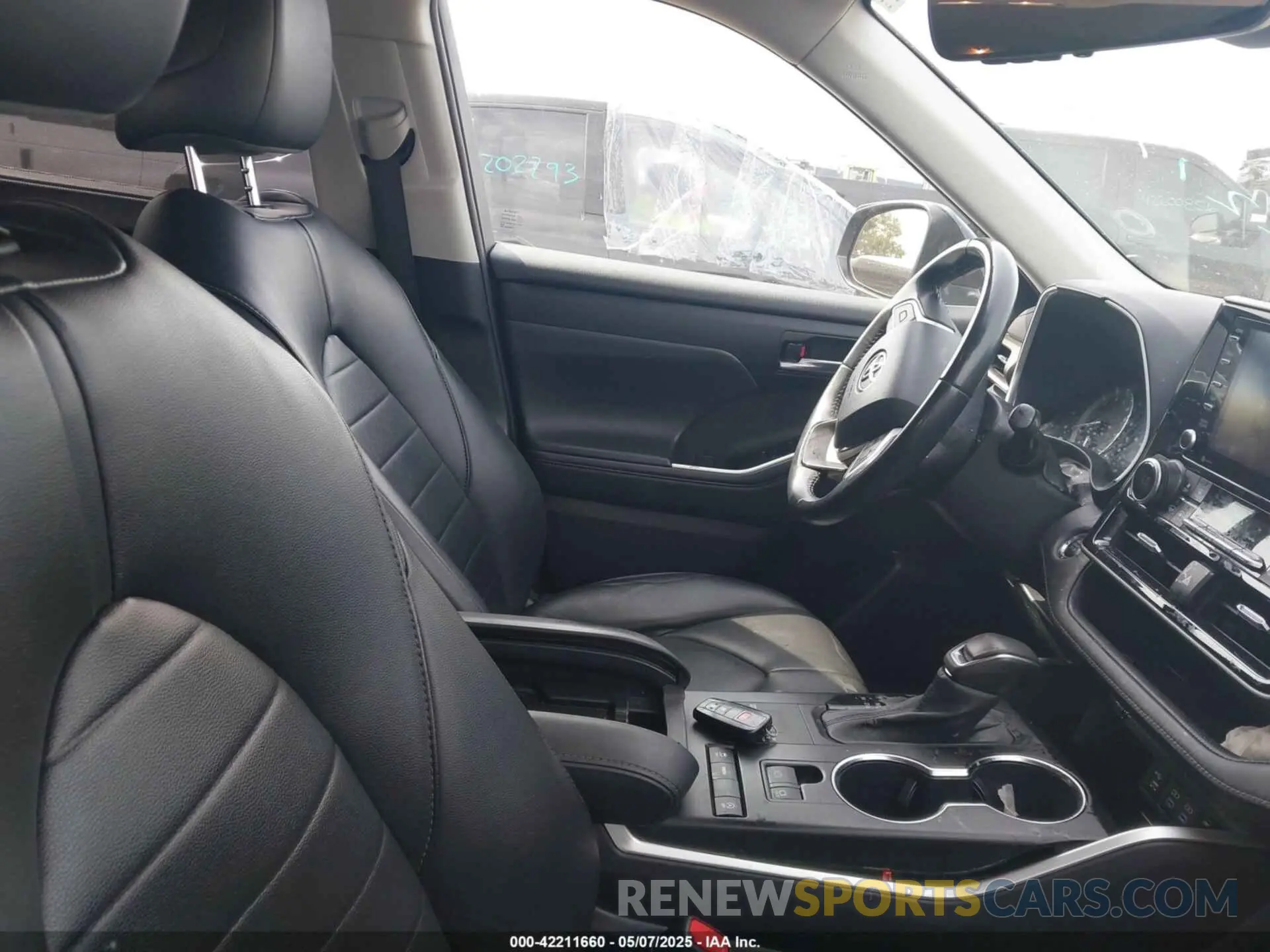 5 fotografías del automóvil dañado 5TDHZRAHXNS091574 TOYOTA HIGHLANDER 2022