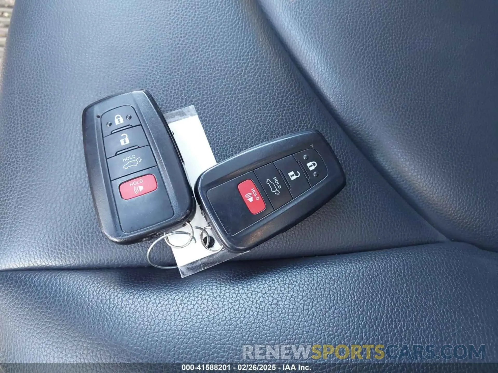 11 fotografías del automóvil dañado 5TDHZRBH0NS242484 TOYOTA HIGHLANDER 2022