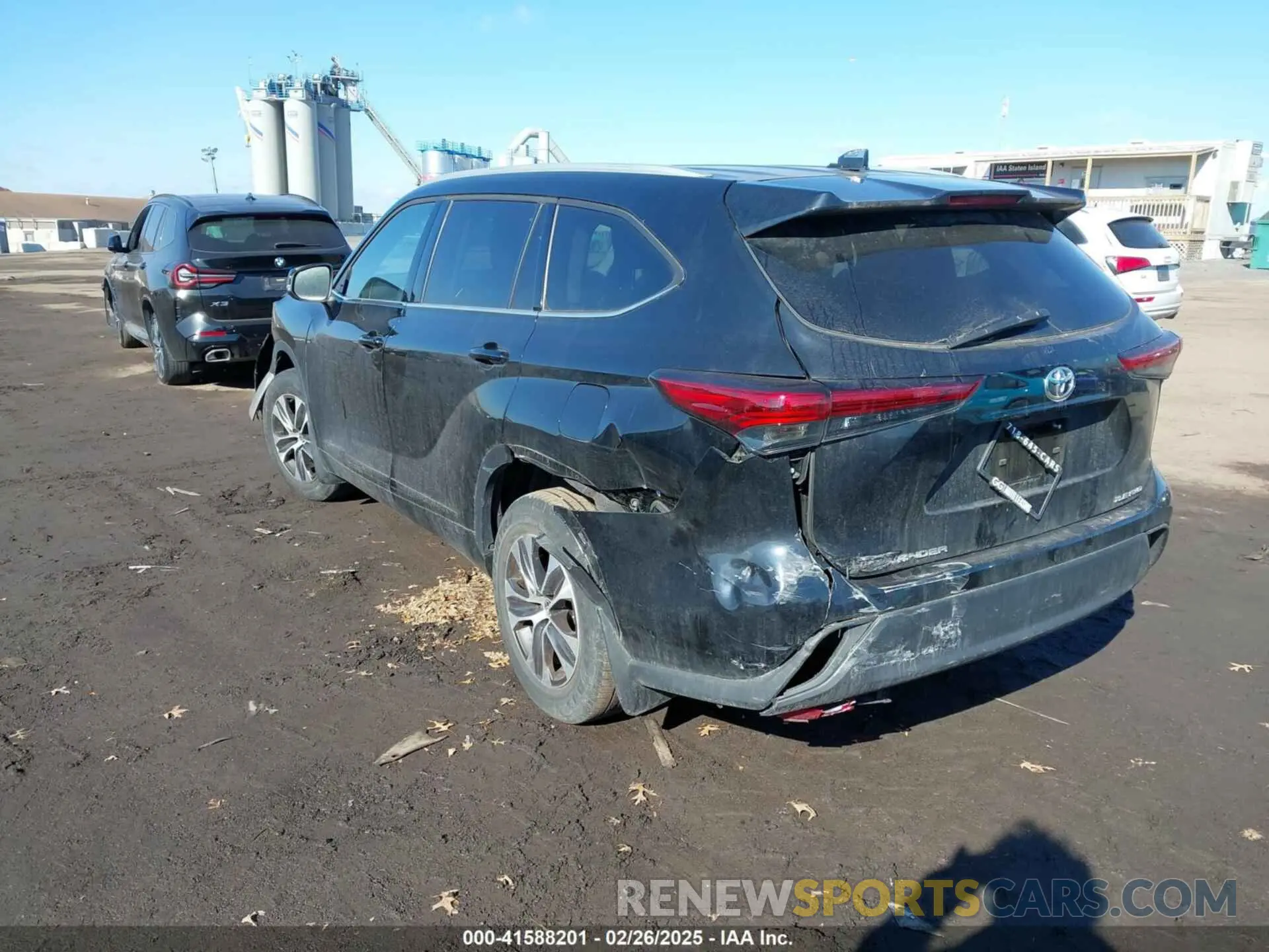 3 fotografías del automóvil dañado 5TDHZRBH0NS242484 TOYOTA HIGHLANDER 2022