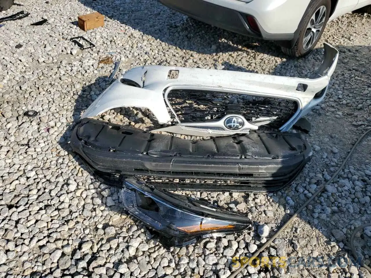 13 fotografías del automóvil dañado 5TDHZRBH0NS581598 TOYOTA HIGHLANDER 2022