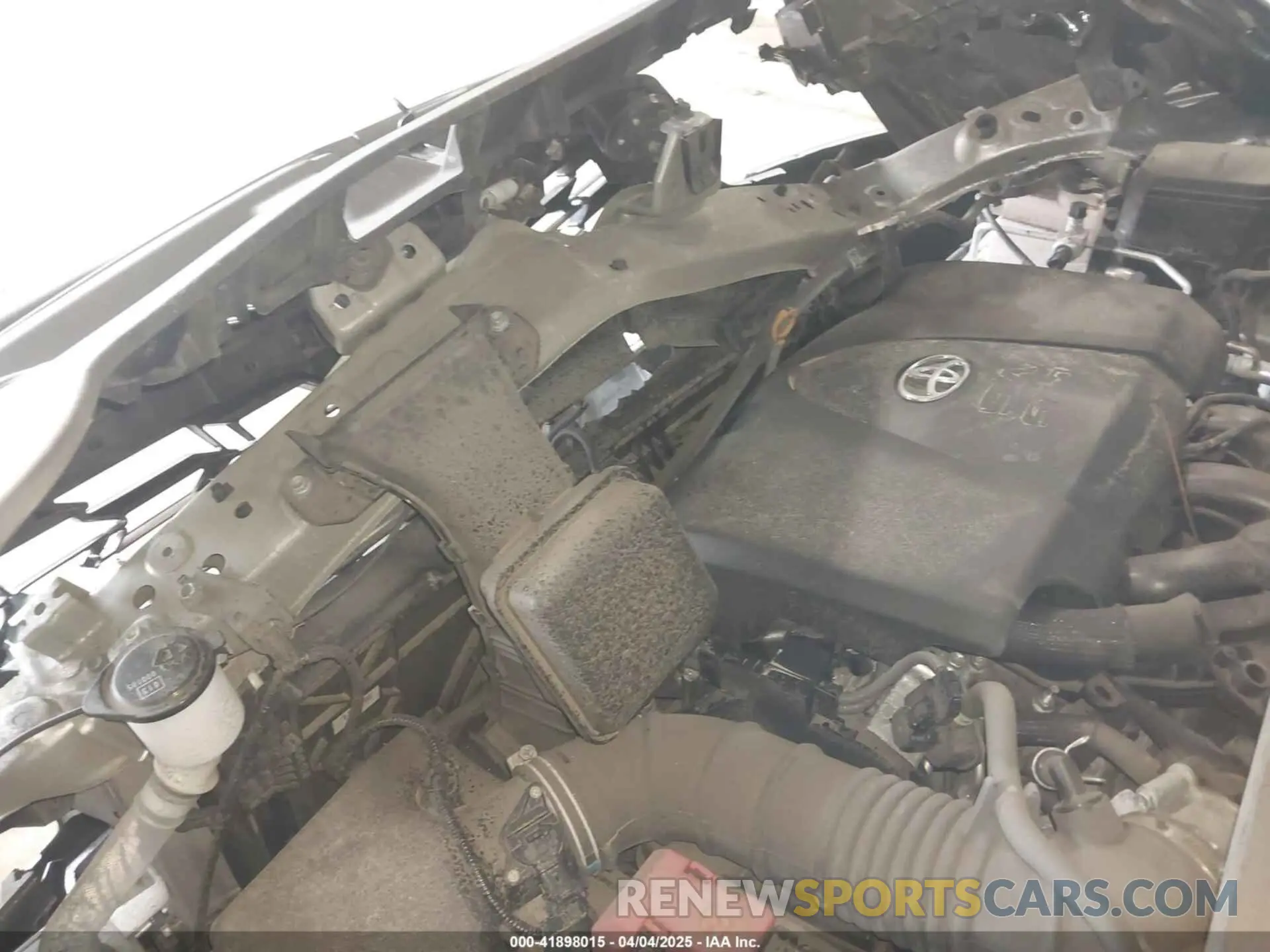 17 fotografías del automóvil dañado 5TDHZRBH3NS579974 TOYOTA HIGHLANDER 2022