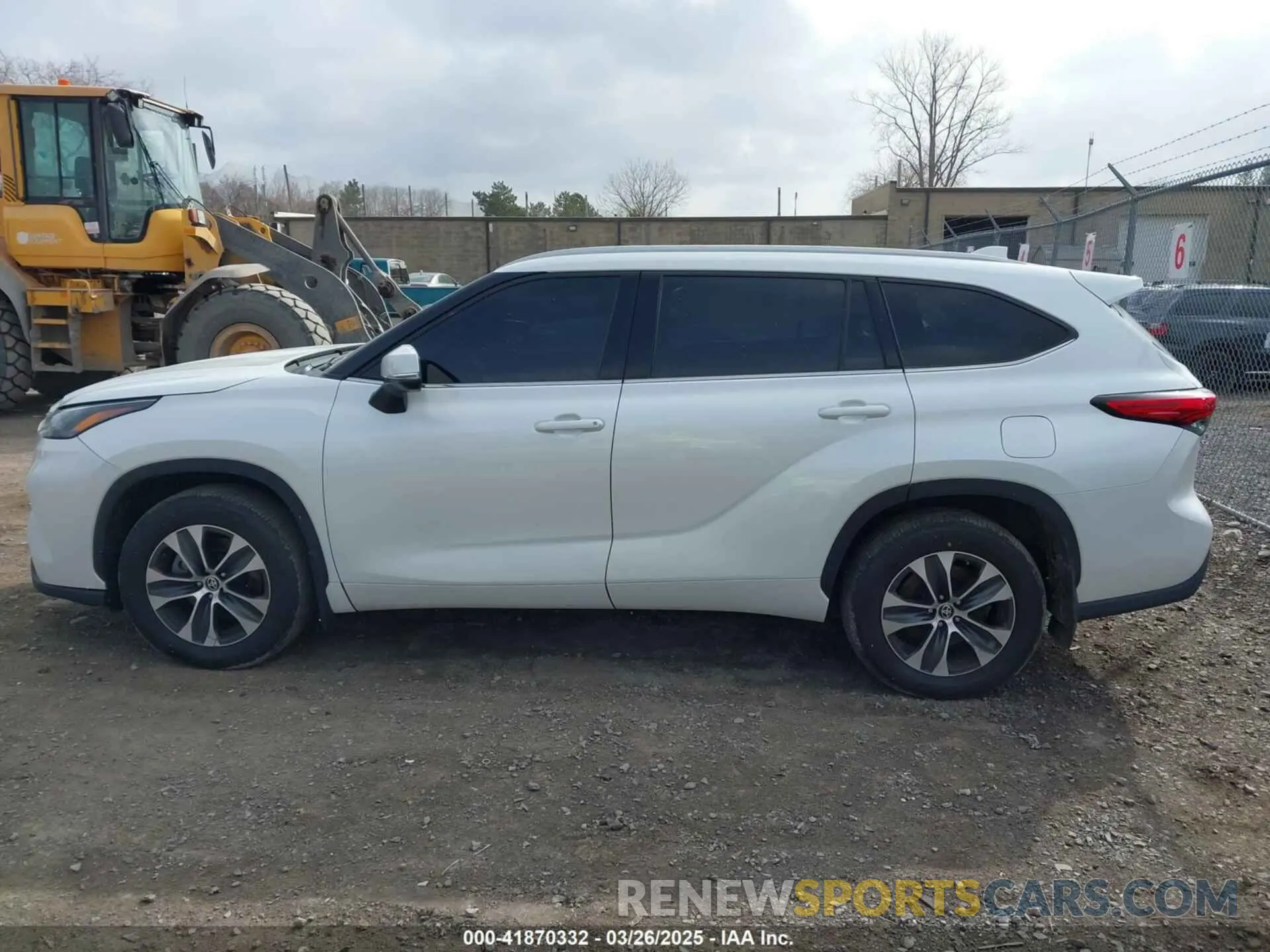 15 fotografías del automóvil dañado 5TDHZRBH4NS234629 TOYOTA HIGHLANDER 2022