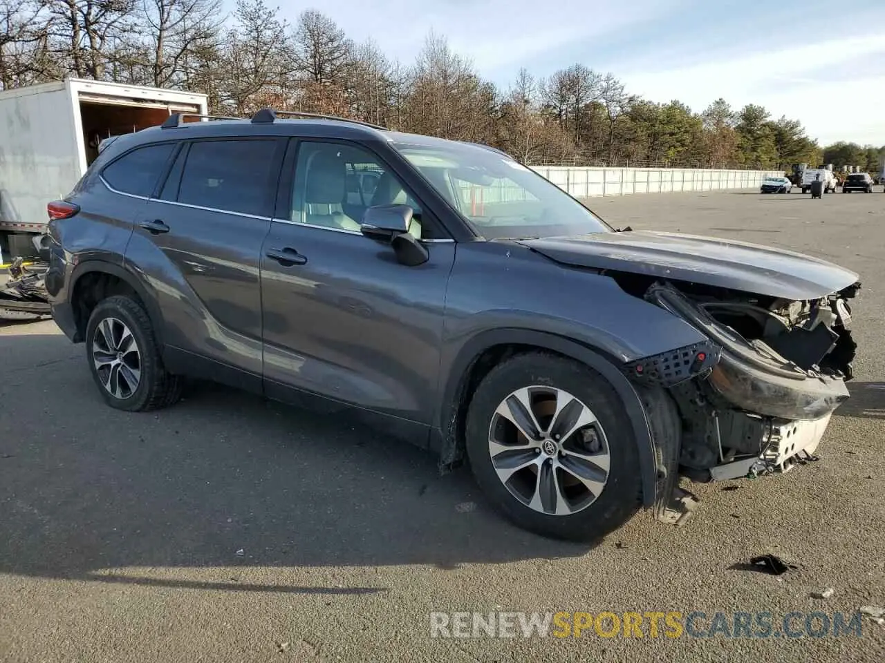 4 fotografías del automóvil dañado 5TDHZRBH4NS585976 TOYOTA HIGHLANDER 2022