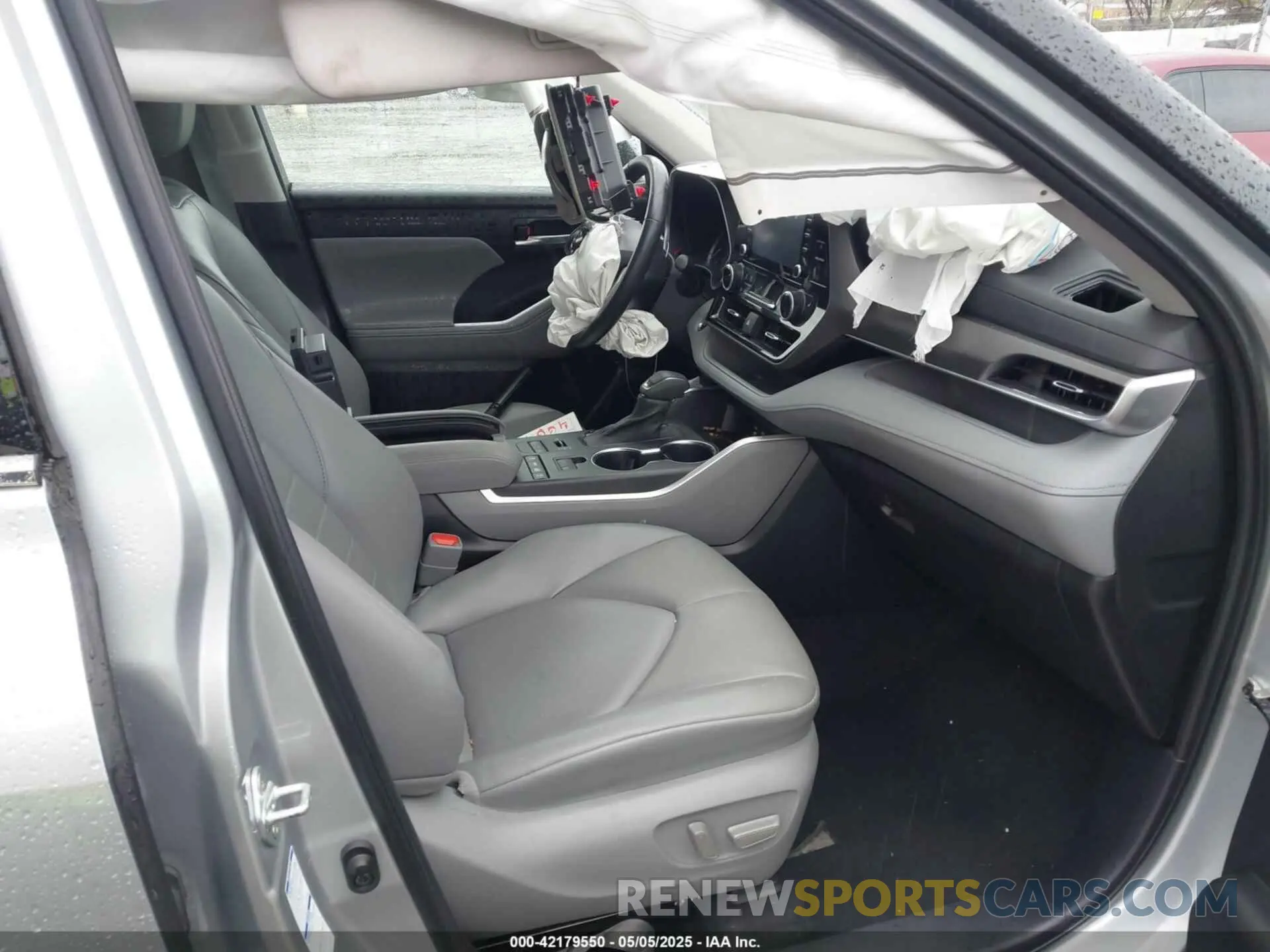 5 fotografías del automóvil dañado 5TDHZRBH4NS597187 TOYOTA HIGHLANDER 2022