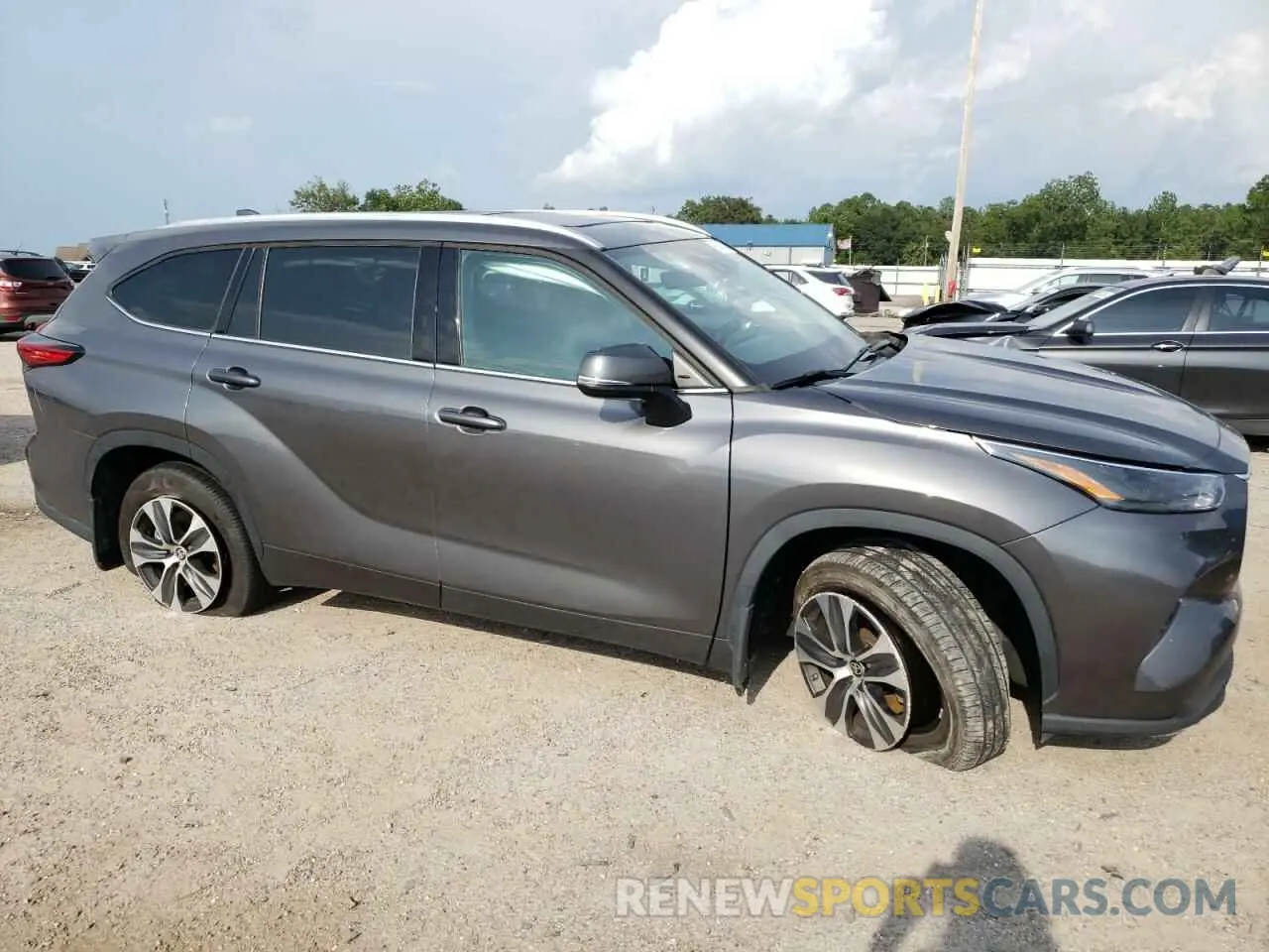 4 fotografías del automóvil dañado 5TDHZRBH6NS166060 TOYOTA HIGHLANDER 2022