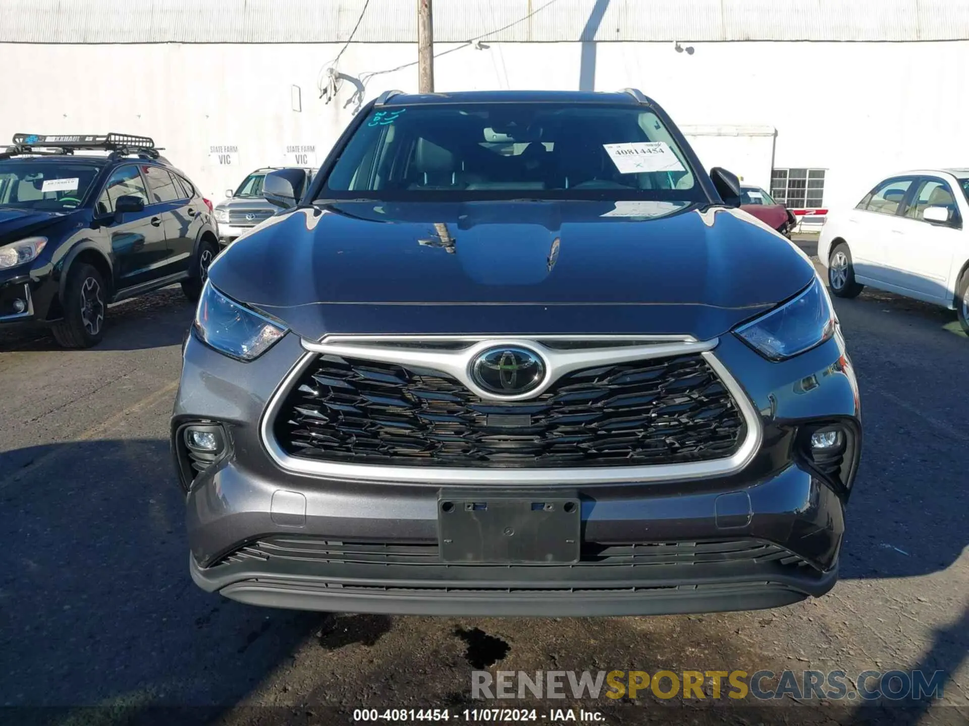 12 fotografías del automóvil dañado 5TDHZRBH6NS580892 TOYOTA HIGHLANDER 2022