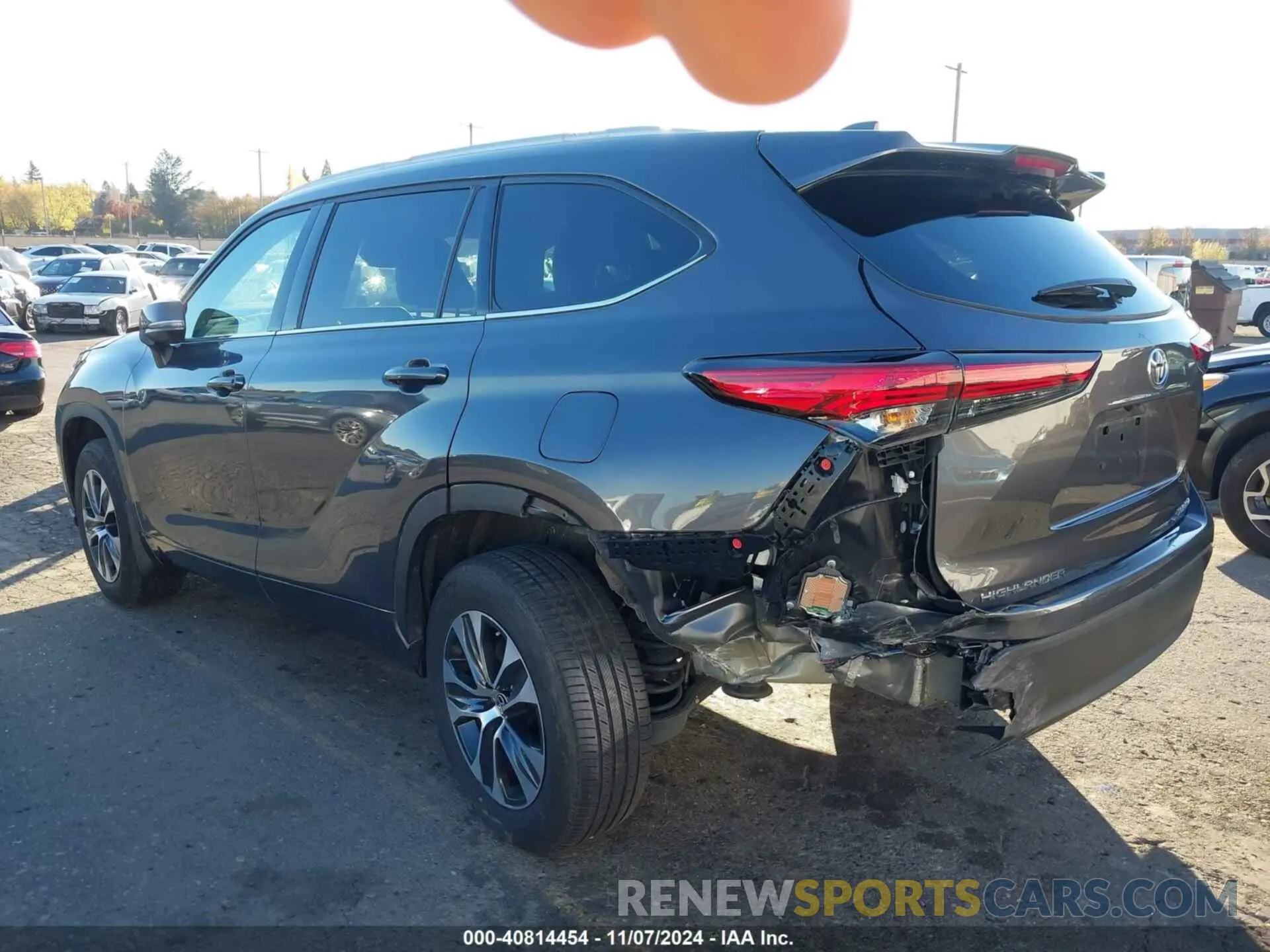 3 fotografías del automóvil dañado 5TDHZRBH6NS580892 TOYOTA HIGHLANDER 2022