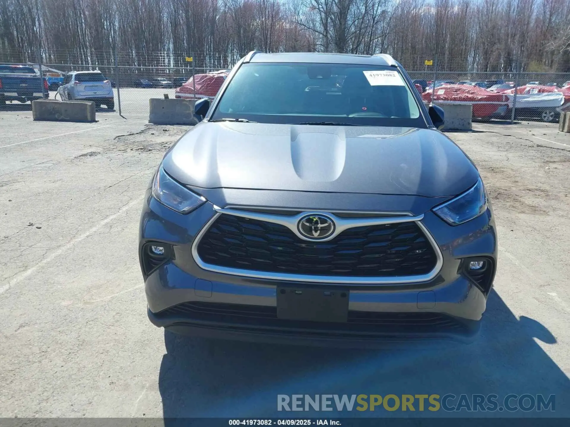12 fotografías del automóvil dañado 5TDHZRBH7NS170179 TOYOTA HIGHLANDER 2022