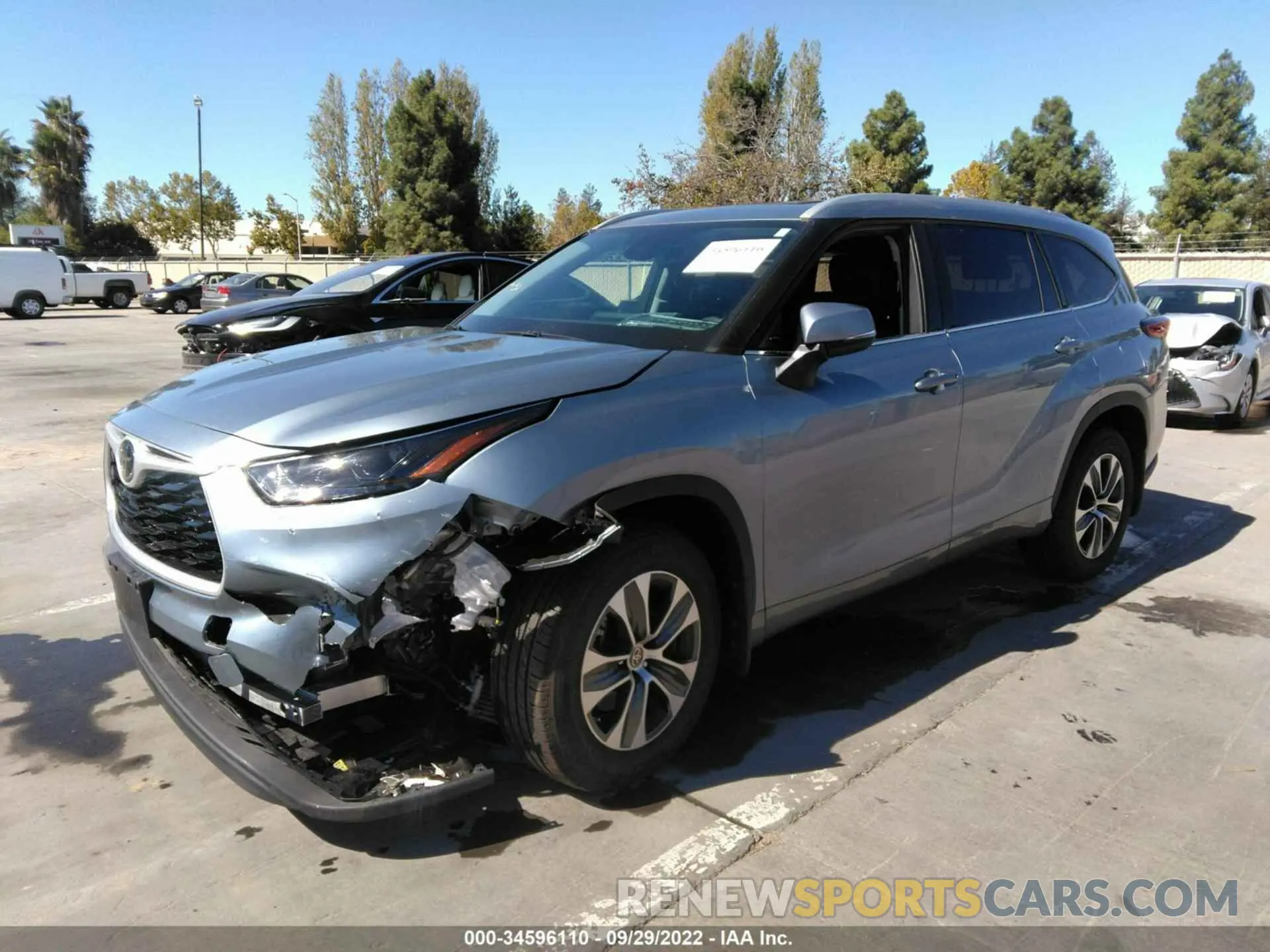 2 fotografías del automóvil dañado 5TDHZRBH7NS197219 TOYOTA HIGHLANDER 2022