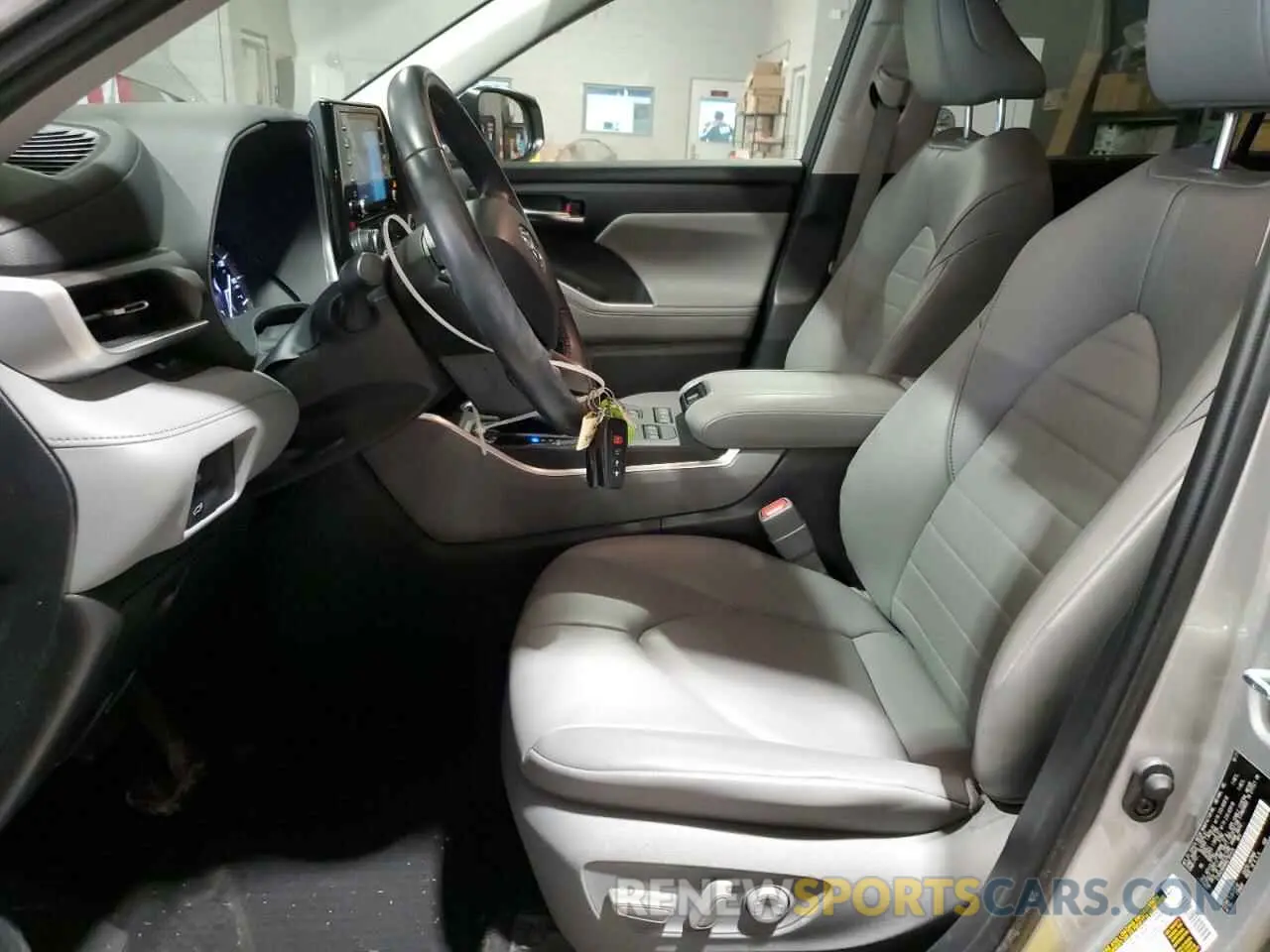7 fotografías del automóvil dañado 5TDHZRBH8NS164424 TOYOTA HIGHLANDER 2022