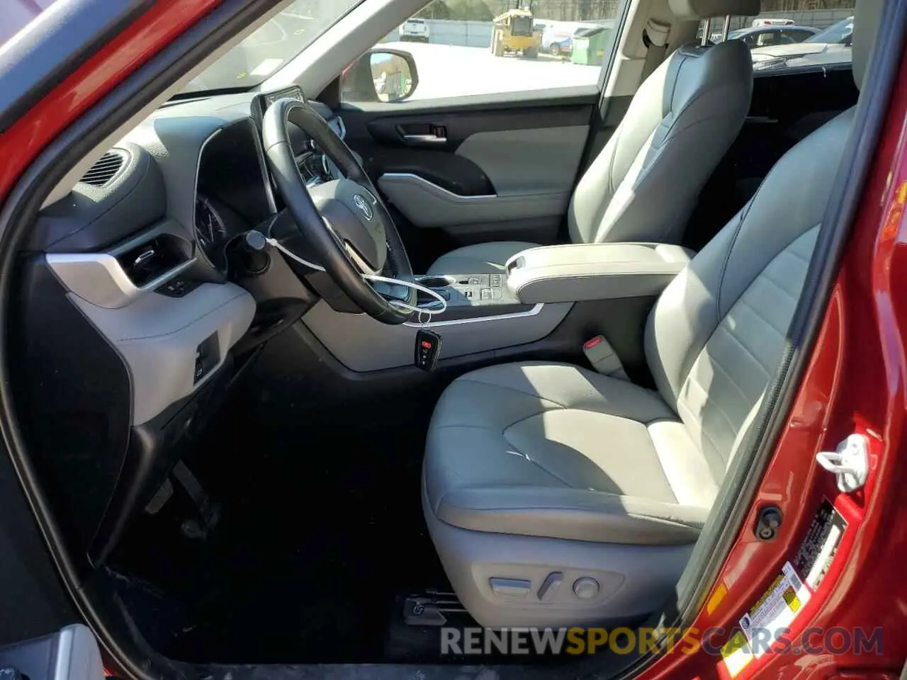 7 fotografías del automóvil dañado 5TDHZRBH8NS575998 TOYOTA HIGHLANDER 2022