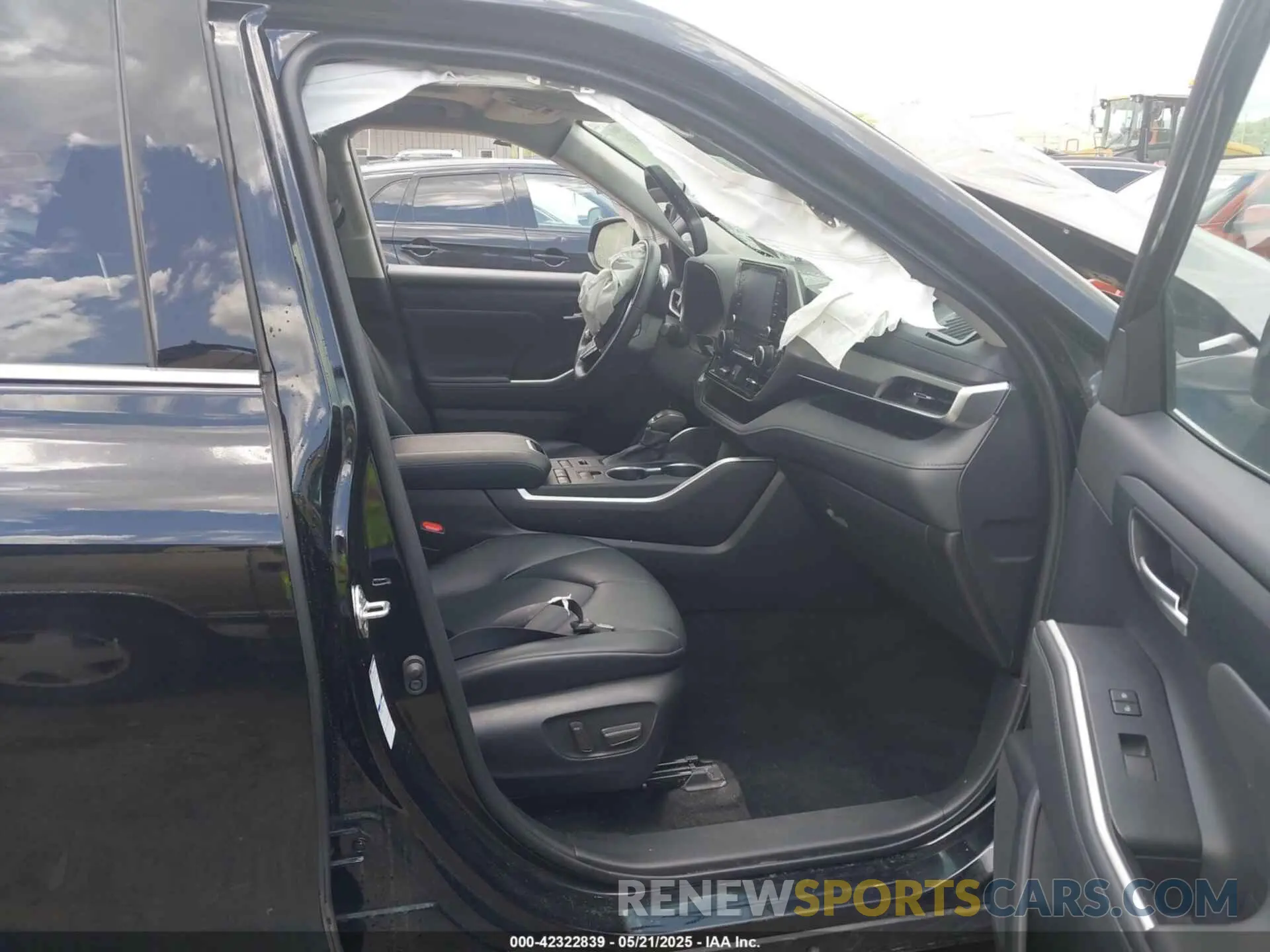 5 fotografías del automóvil dañado 5TDHZRBH8NS582062 TOYOTA HIGHLANDER 2022