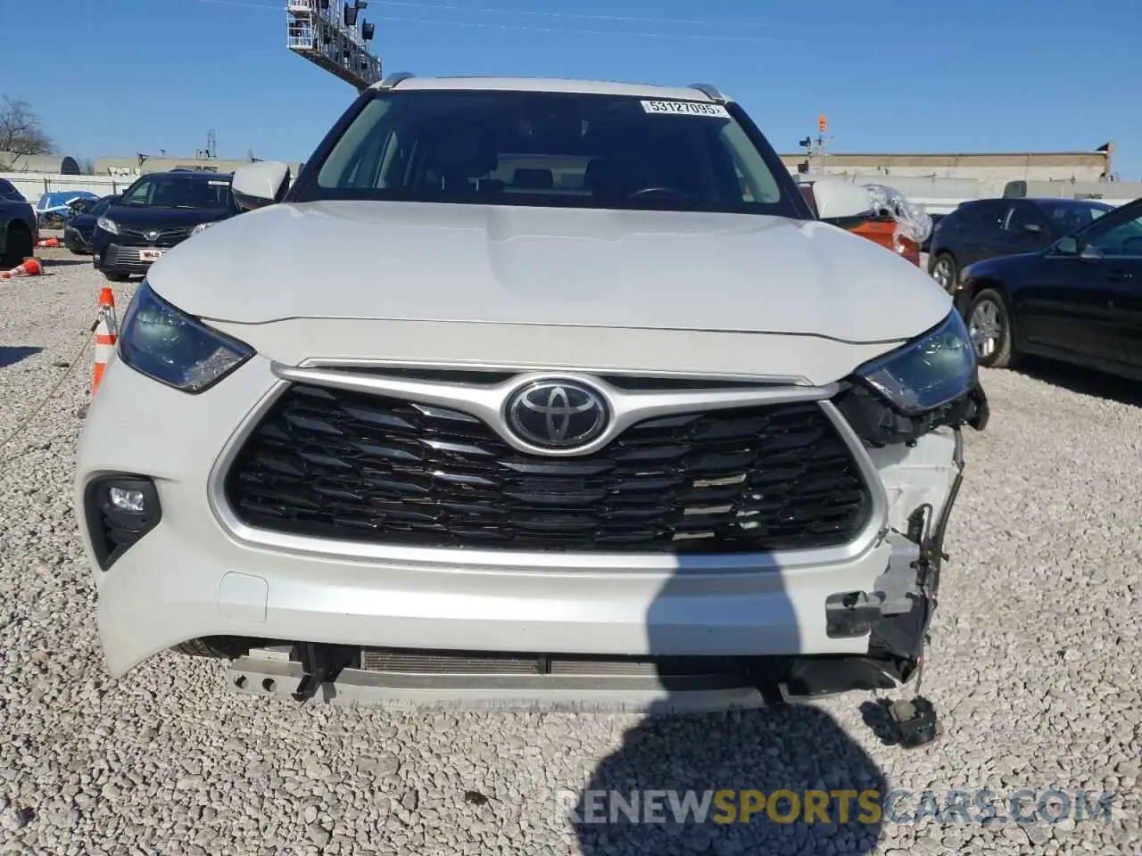 5 fotografías del automóvil dañado 5TDHZRBH8NS589500 TOYOTA HIGHLANDER 2022