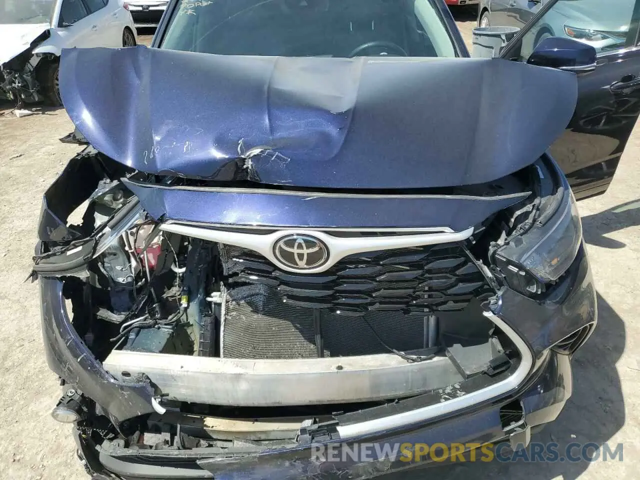 13 fotografías del automóvil dañado 5TDHZRBH9NS241589 TOYOTA HIGHLANDER 2022