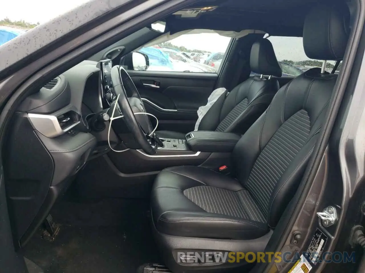 7 fotografías del automóvil dañado 5TDJZRAH5NS097333 TOYOTA HIGHLANDER 2022