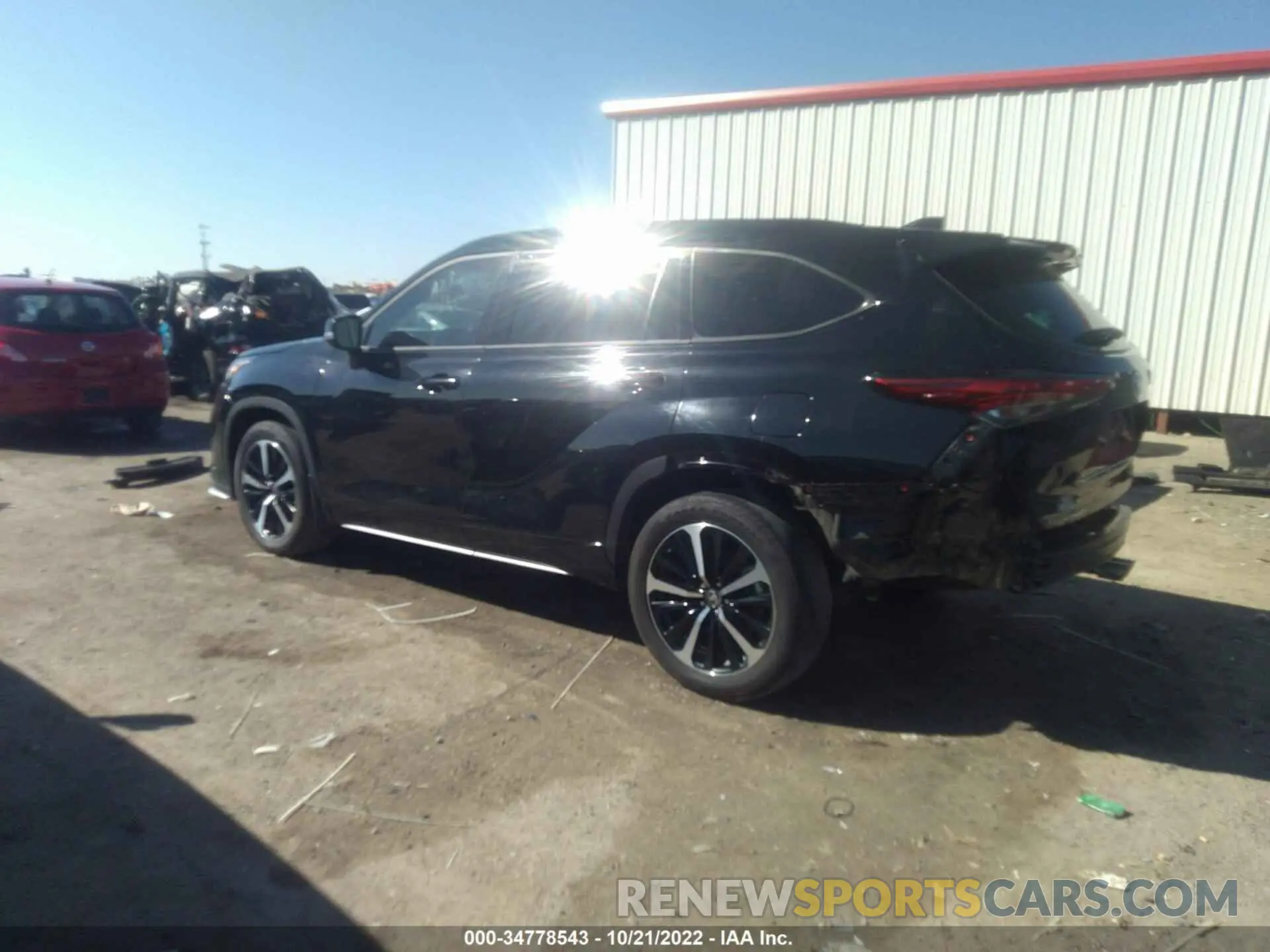 3 fotografías del automóvil dañado 5TDJZRAH7NS098970 TOYOTA HIGHLANDER 2022