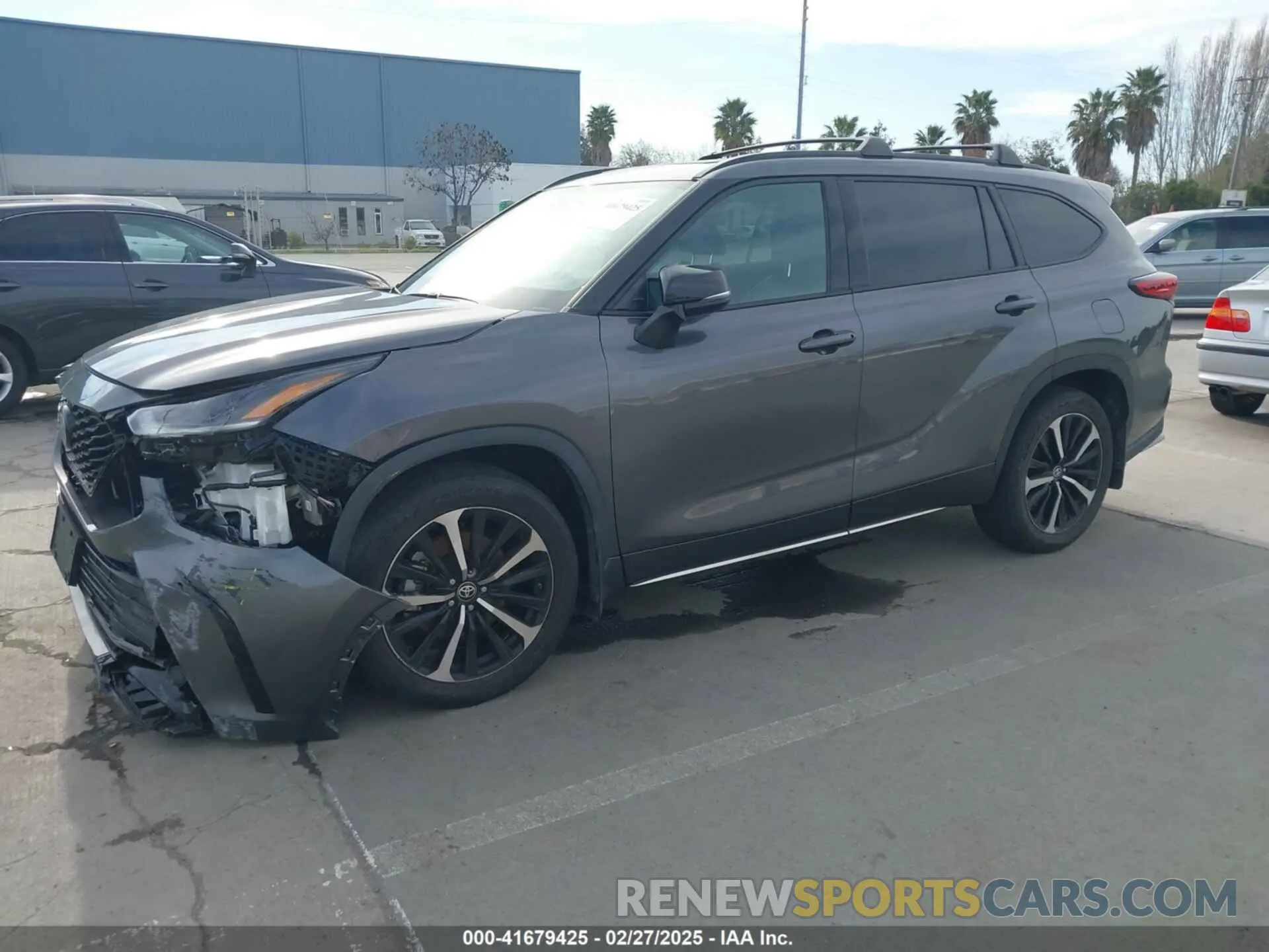 2 fotografías del automóvil dañado 5TDJZRBH0NS172728 TOYOTA HIGHLANDER 2022
