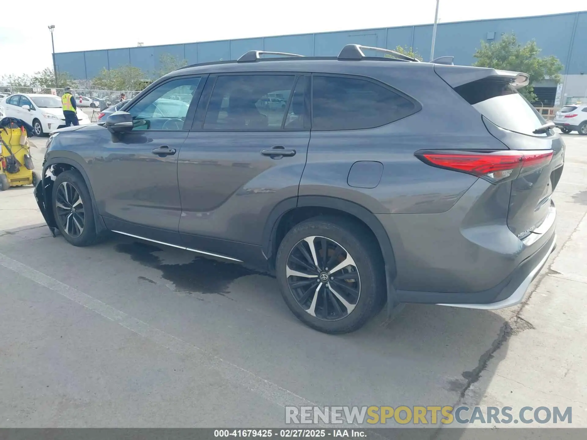 3 fotografías del automóvil dañado 5TDJZRBH0NS172728 TOYOTA HIGHLANDER 2022