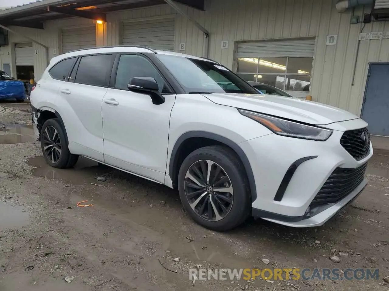 4 fotografías del automóvil dañado 5TDJZRBH3NS211327 TOYOTA HIGHLANDER 2022