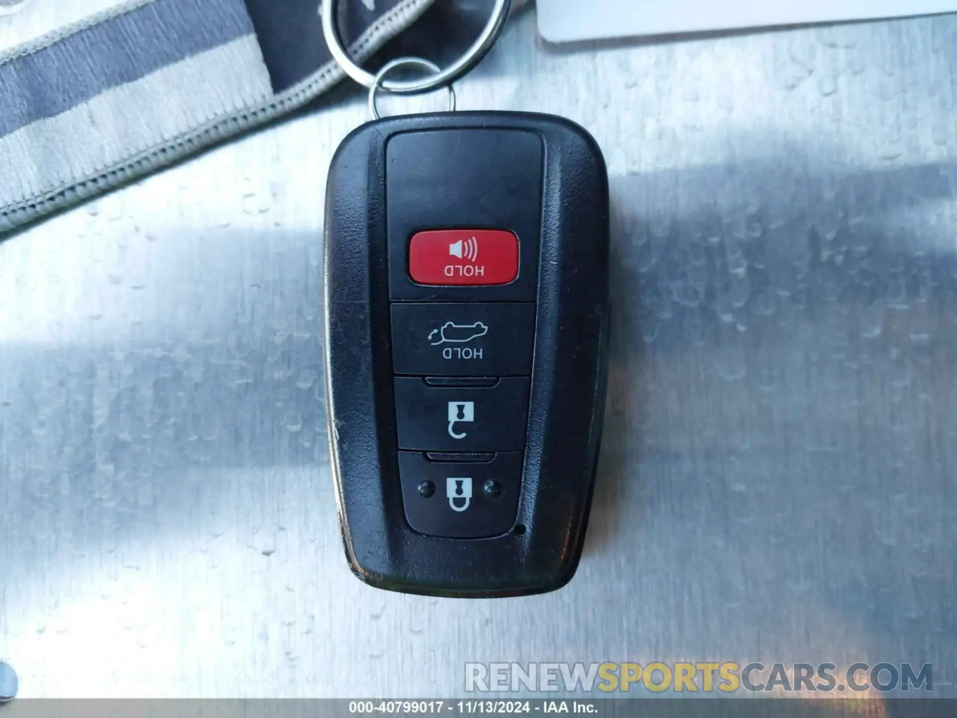 11 fotografías del automóvil dañado 5TDJZRBH8NS173108 TOYOTA HIGHLANDER 2022