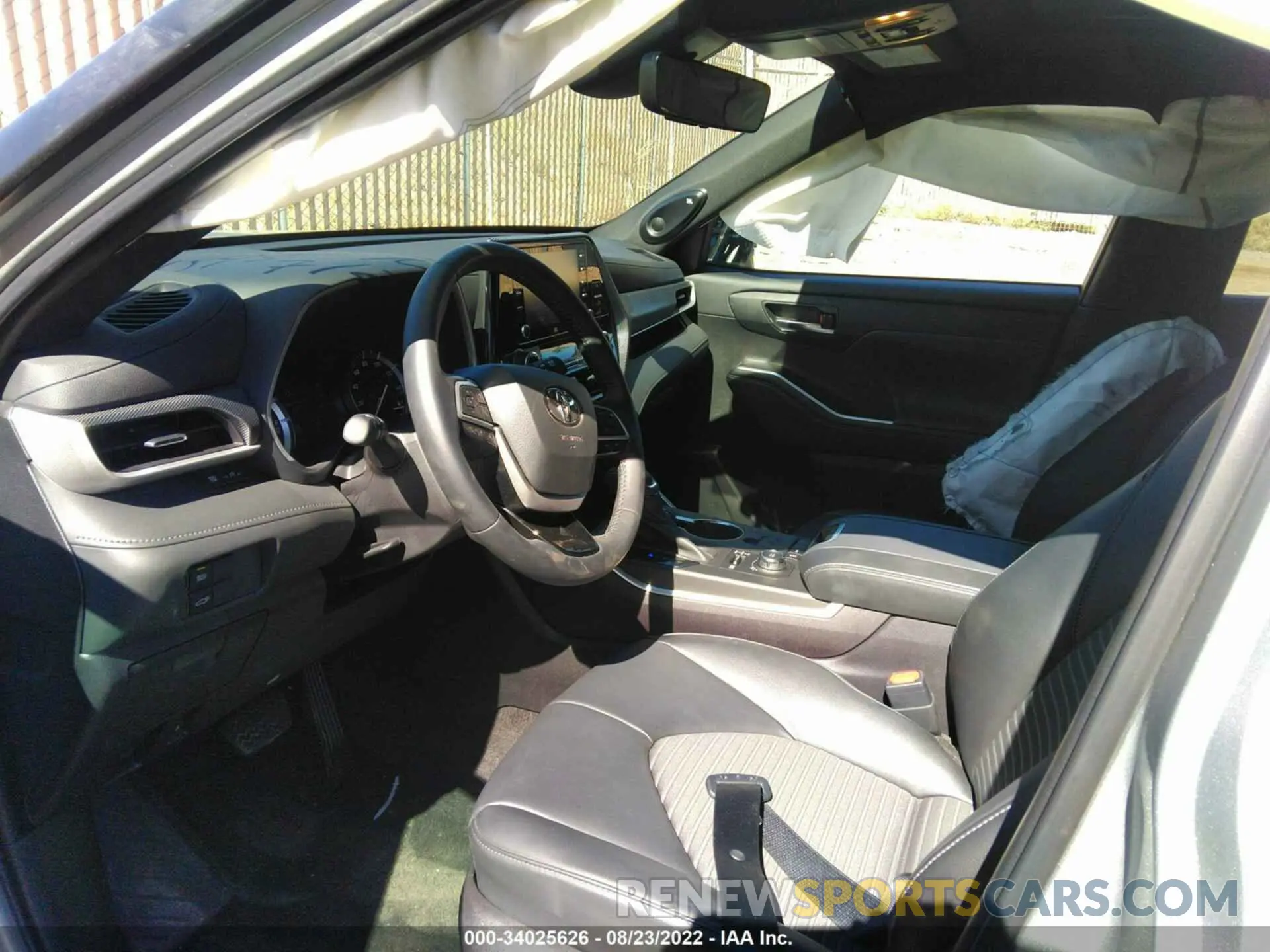 5 fotografías del automóvil dañado 5TDJZRBH9NS184537 TOYOTA HIGHLANDER 2022