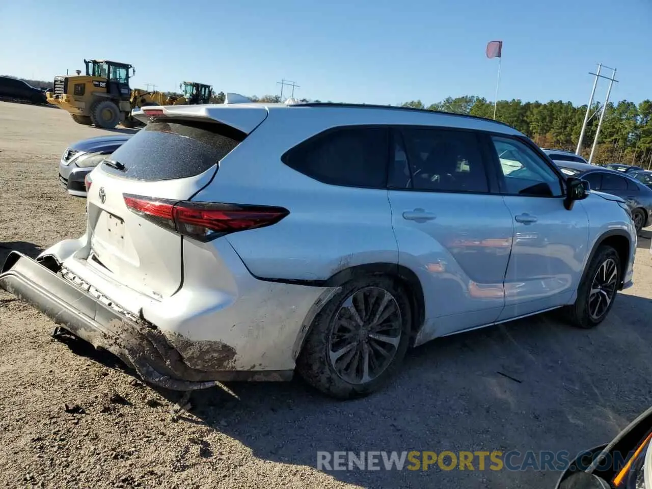 3 fotografías del automóvil dañado 5TDLZRAHXNS092248 TOYOTA HIGHLANDER 2022