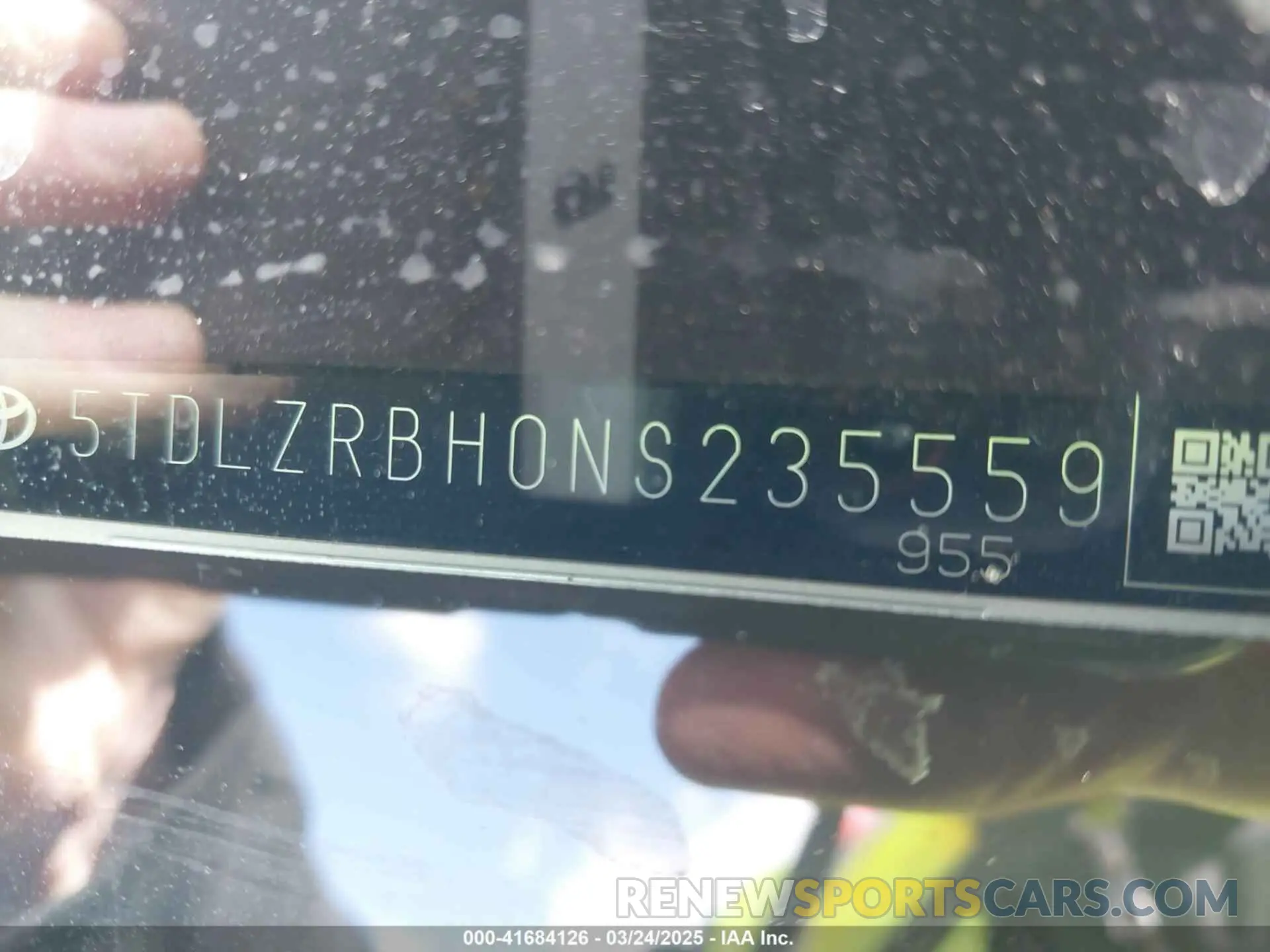 9 fotografías del automóvil dañado 5TDLZRBH0NS235559 TOYOTA HIGHLANDER 2022