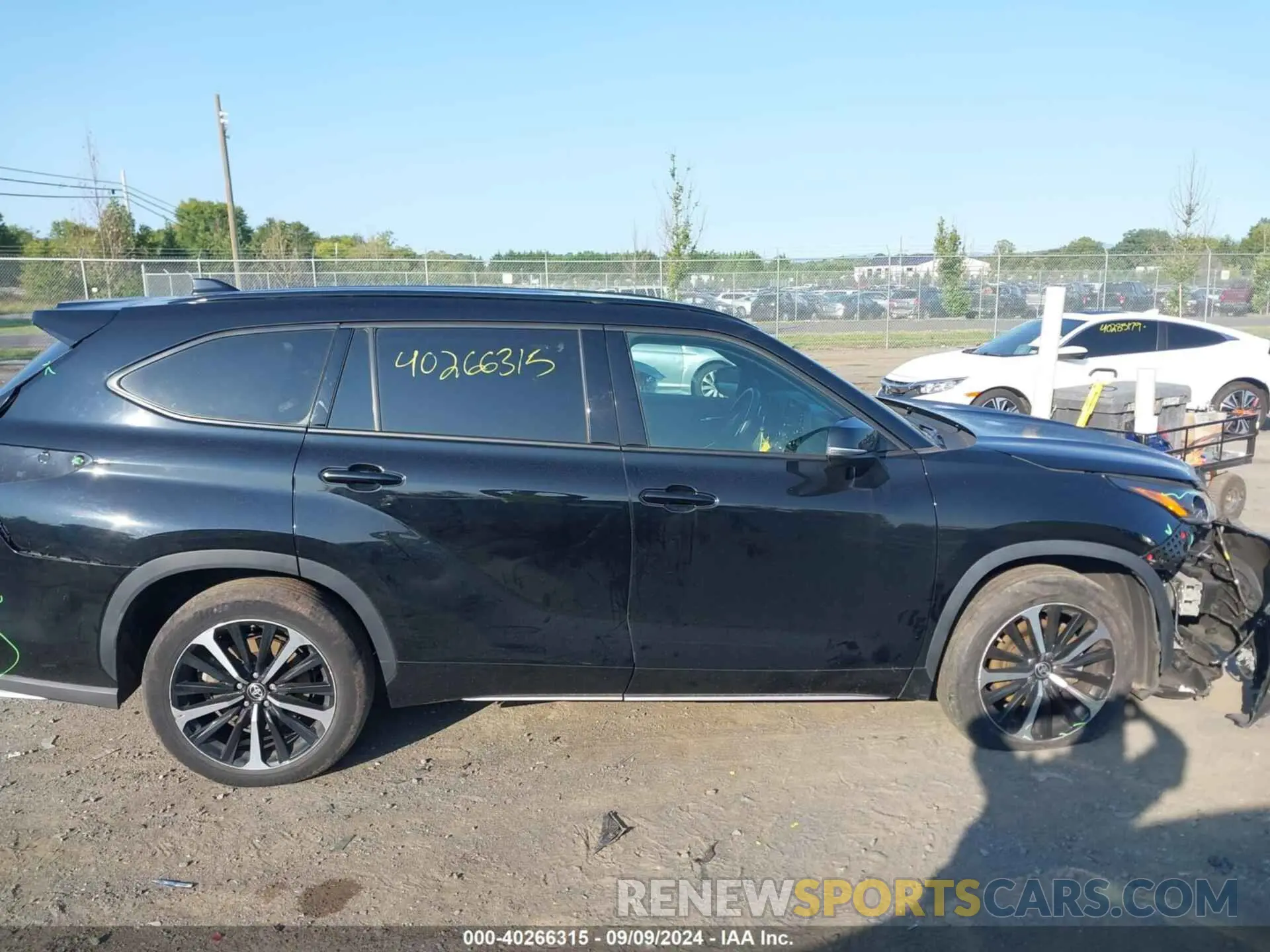 13 fotografías del automóvil dañado 5TDLZRBH1NS209276 TOYOTA HIGHLANDER 2022