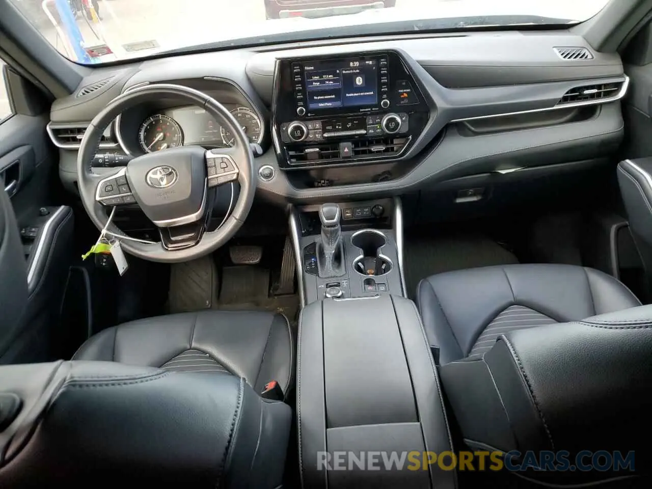 8 fotografías del automóvil dañado 5TDLZRBH2NS213563 TOYOTA HIGHLANDER 2022