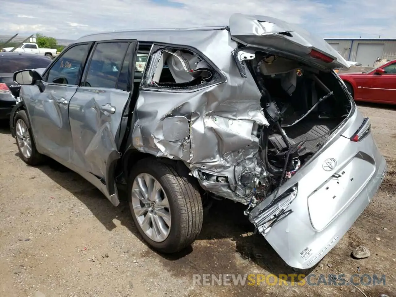 3 fotografías del automóvil dañado 5TDYZRAH6NS115904 TOYOTA HIGHLANDER 2022