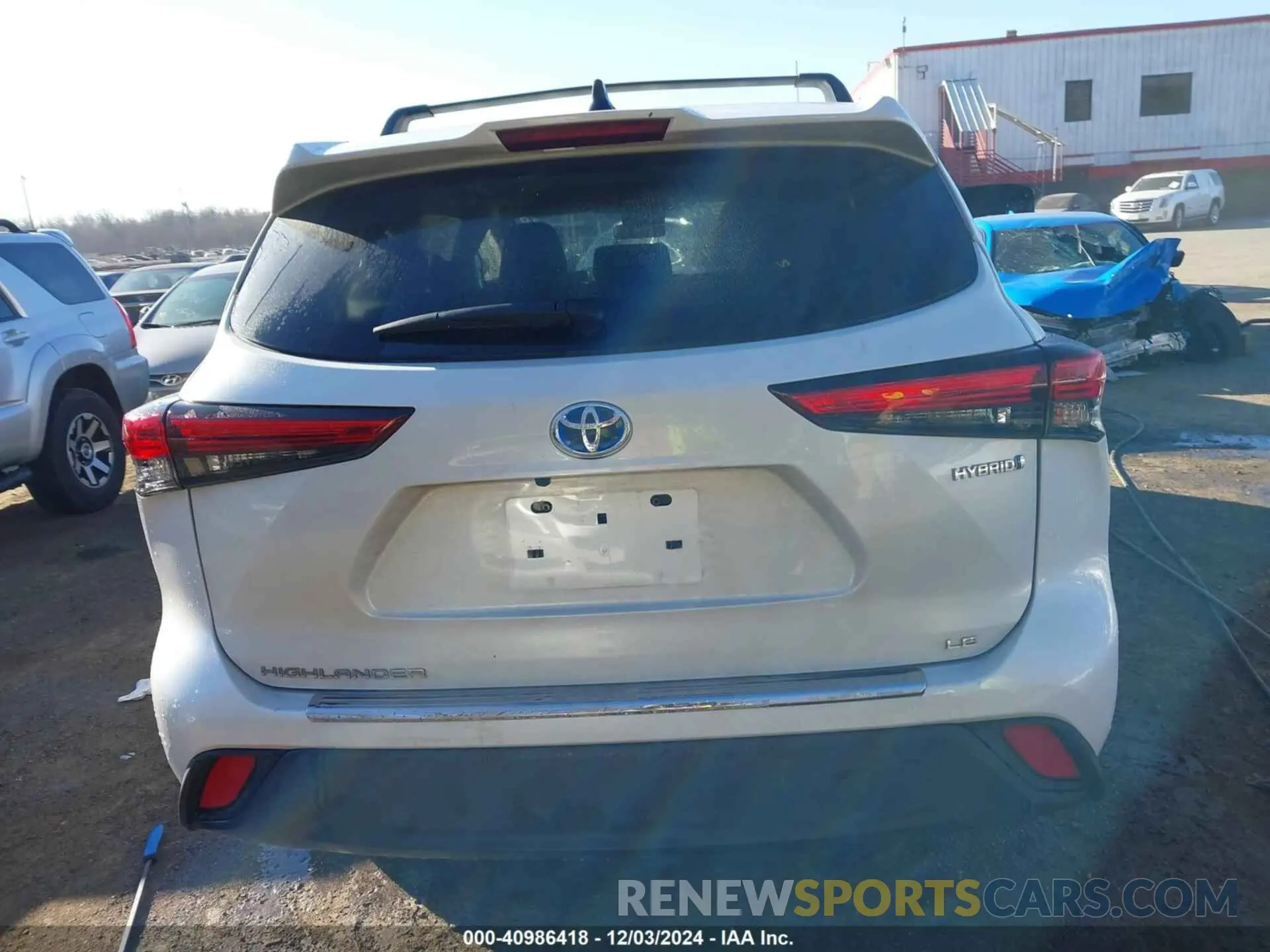 16 fotografías del automóvil dañado 5TDZARAH0NS016295 TOYOTA HIGHLANDER 2022
