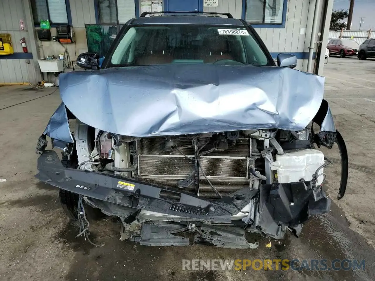5 fotografías del automóvil dañado 5TDZARAH1NS016113 TOYOTA HIGHLANDER 2022
