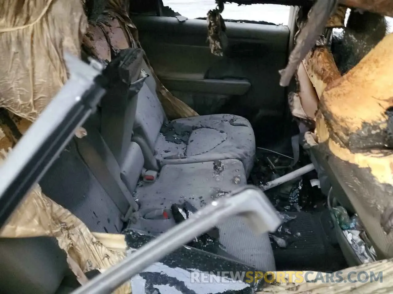 11 fotografías del automóvil dañado 5TDZZRAH0NS097386 TOYOTA HIGHLANDER 2022