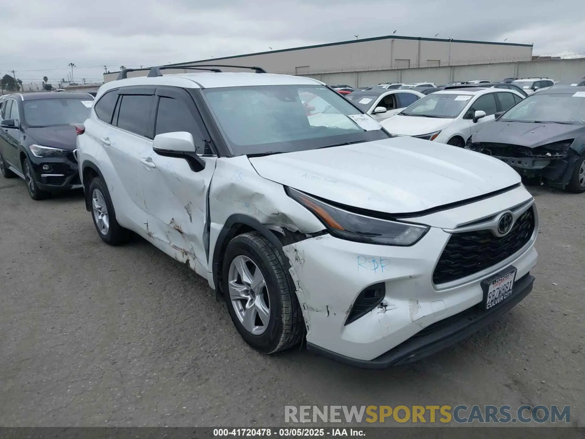 1 fotografías del automóvil dañado 5TDZZRAH0NS553211 TOYOTA HIGHLANDER 2022
