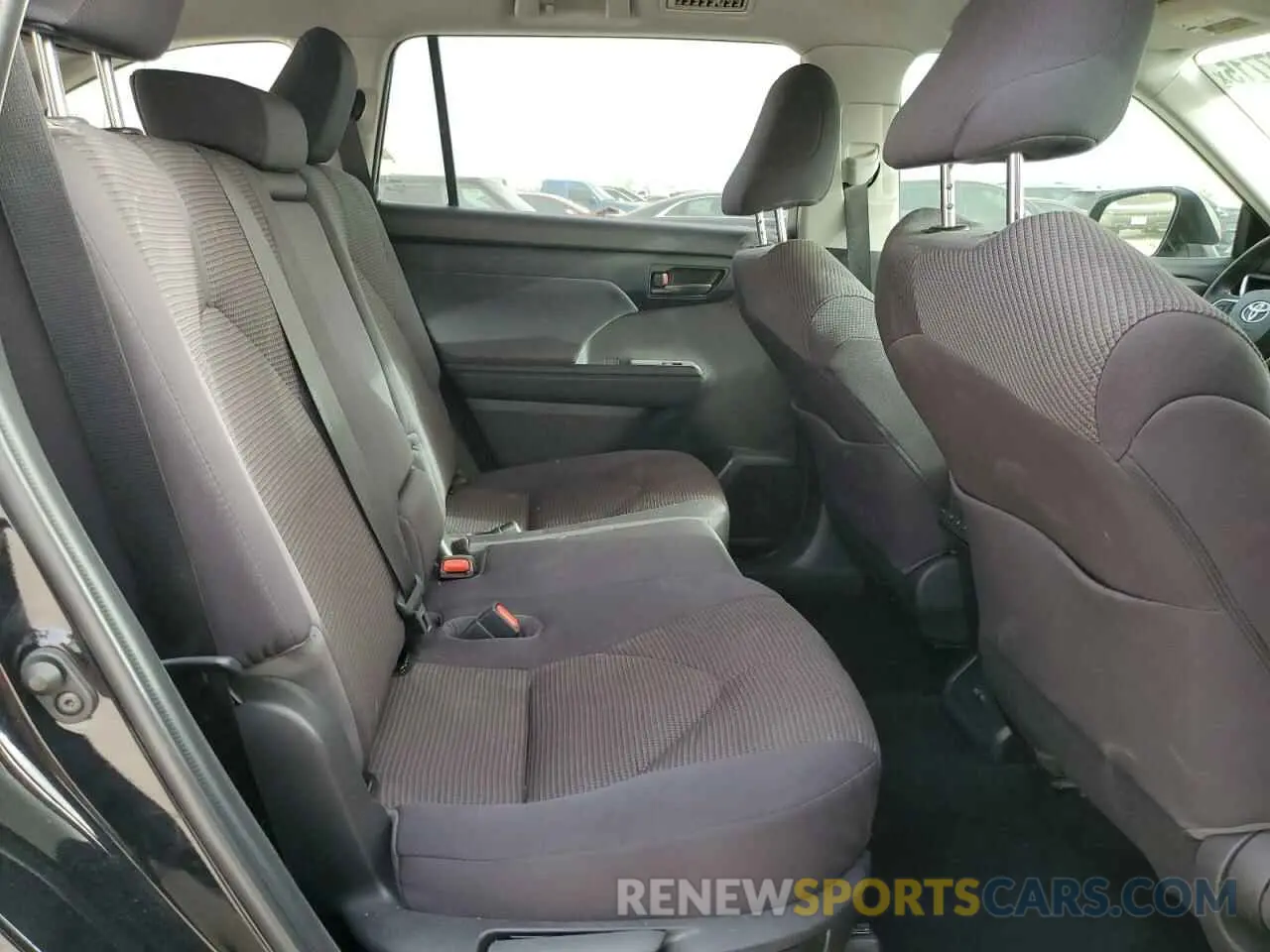 11 fotografías del automóvil dañado 5TDZZRAH3NS109790 TOYOTA HIGHLANDER 2022