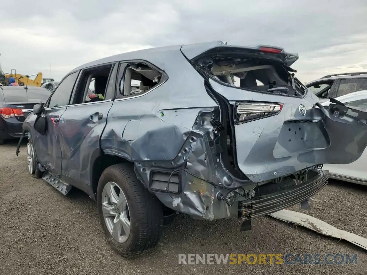 3 fotografías del automóvil dañado 5TDZZRAH5NS114005 TOYOTA HIGHLANDER 2022