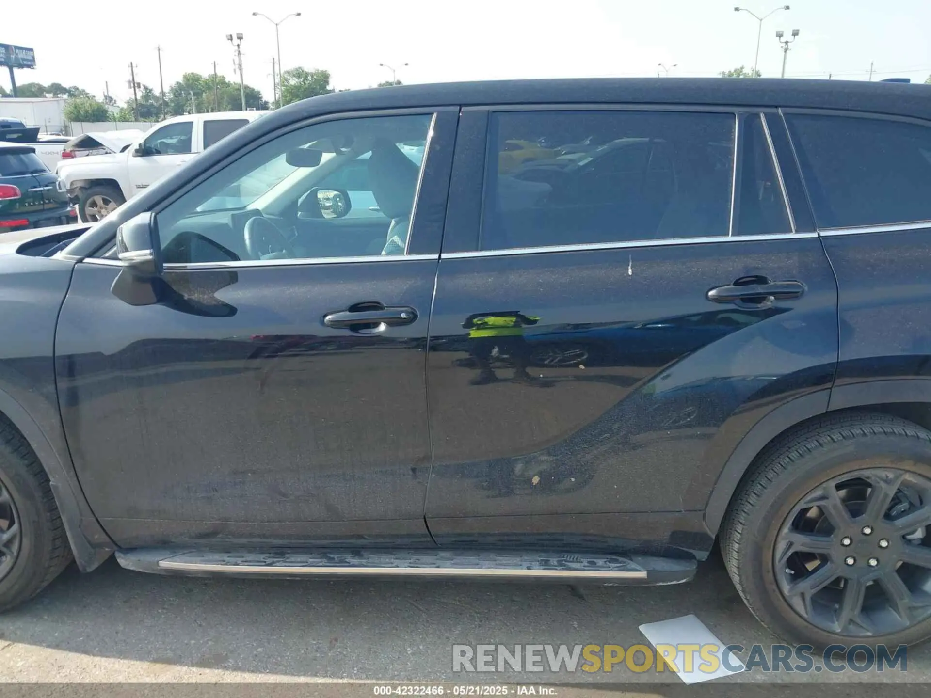 13 fotografías del automóvil dañado 5TDZZRAH7NS557045 TOYOTA HIGHLANDER 2022