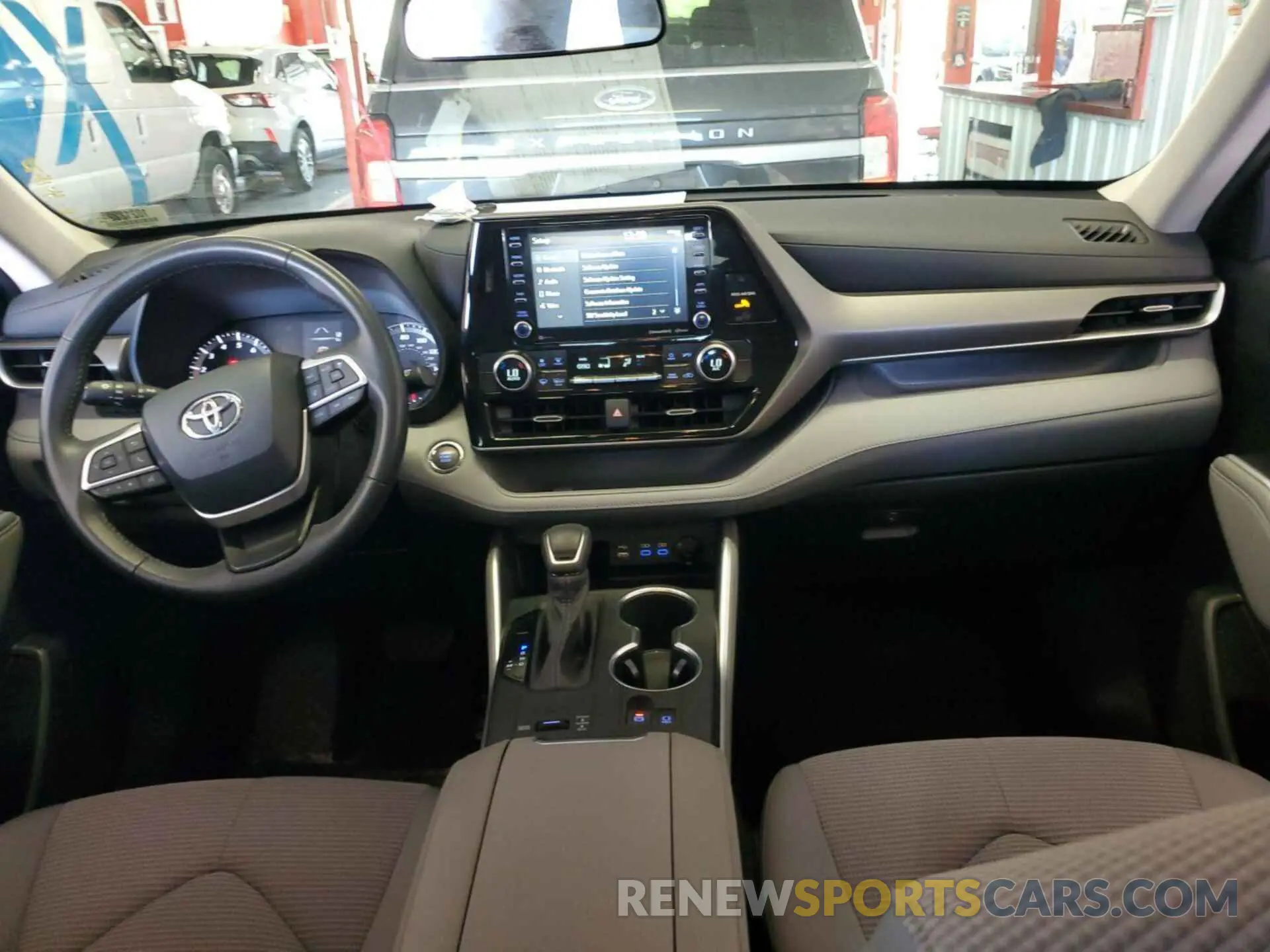 14 fotografías del automóvil dañado 5TDZZRAHXNS559355 TOYOTA HIGHLANDER 2022