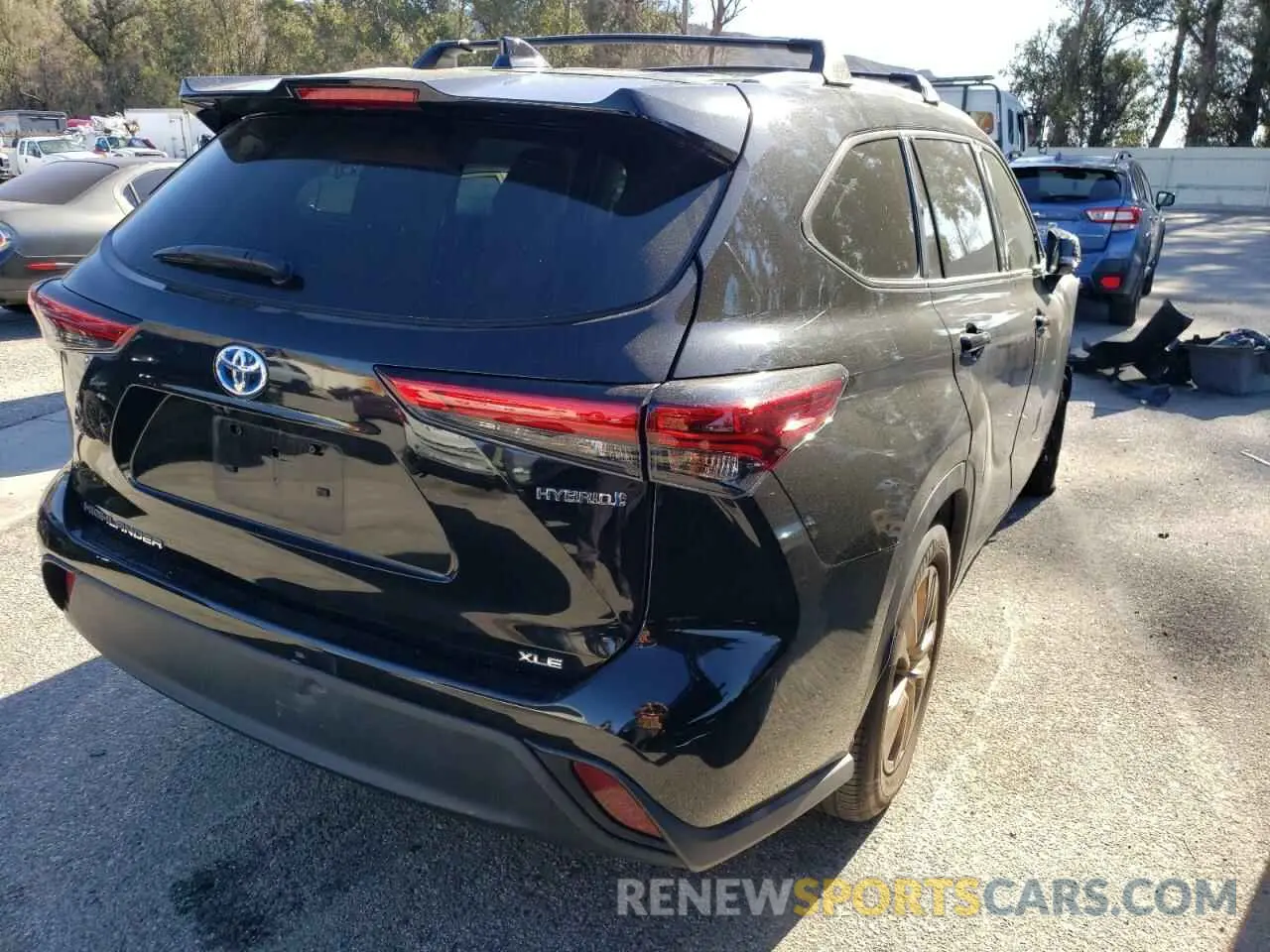 3 fotografías del automóvil dañado 5TDAARAH5PS523225 TOYOTA HIGHLANDER 2023