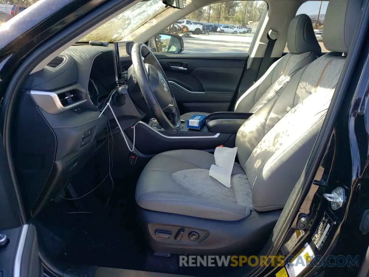 7 fotografías del automóvil dañado 5TDAARAH5PS523225 TOYOTA HIGHLANDER 2023