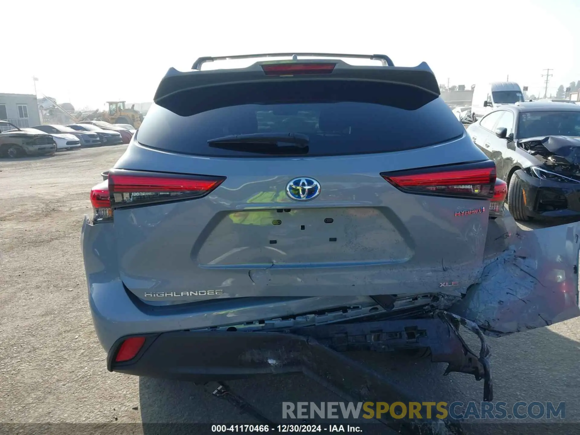 17 fotografías del automóvil dañado 5TDAARAH7PS527406 TOYOTA HIGHLANDER 2023