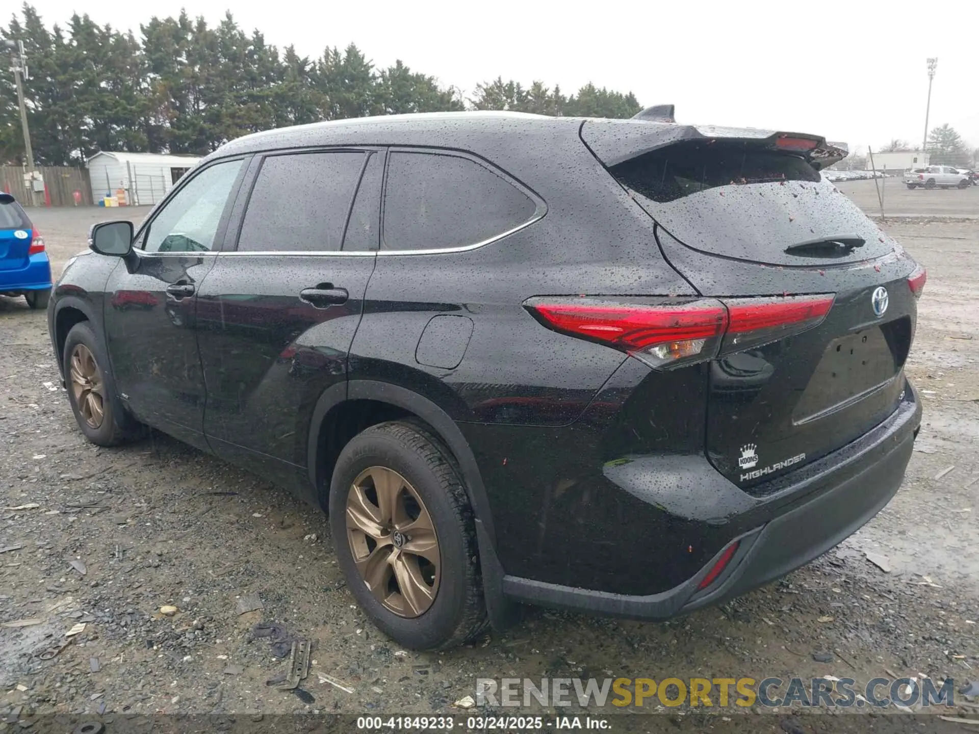 3 fotografías del automóvil dañado 5TDABRCH0PS564355 TOYOTA HIGHLANDER 2023