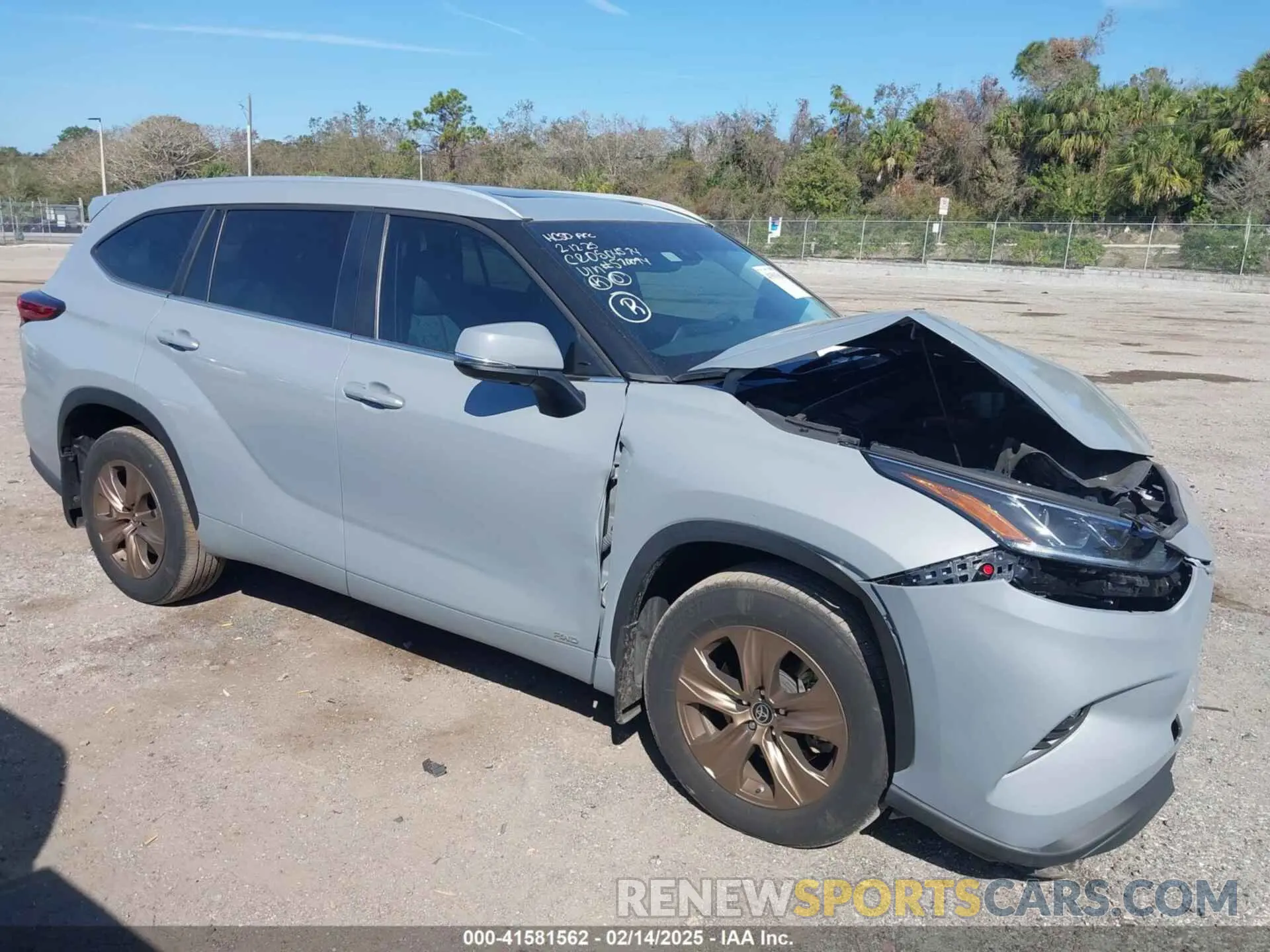1 fotografías del automóvil dañado 5TDABRCH6PS570094 TOYOTA HIGHLANDER 2023