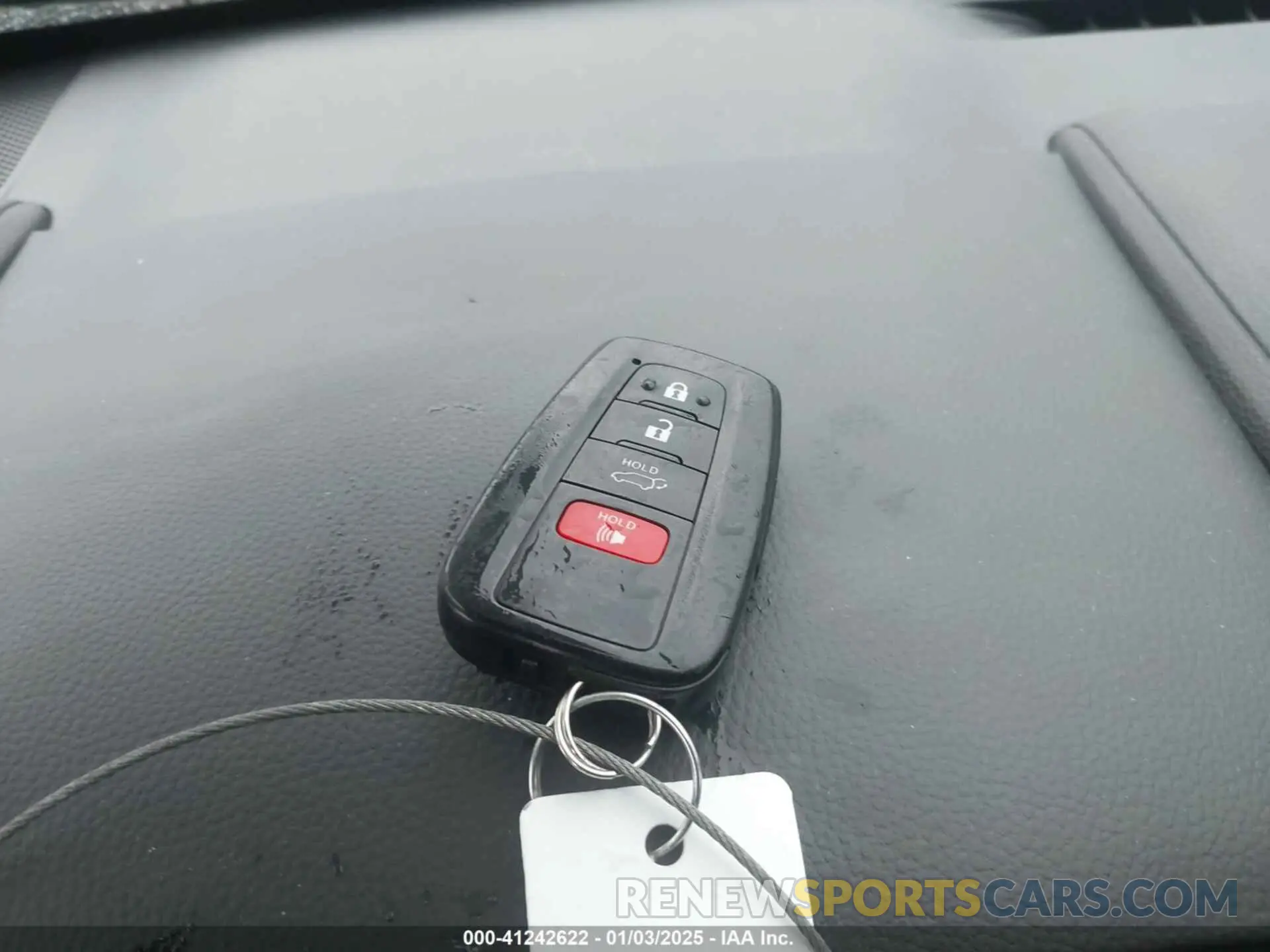 11 fotografías del automóvil dañado 5TDBBRCH0PS112135 TOYOTA HIGHLANDER 2023