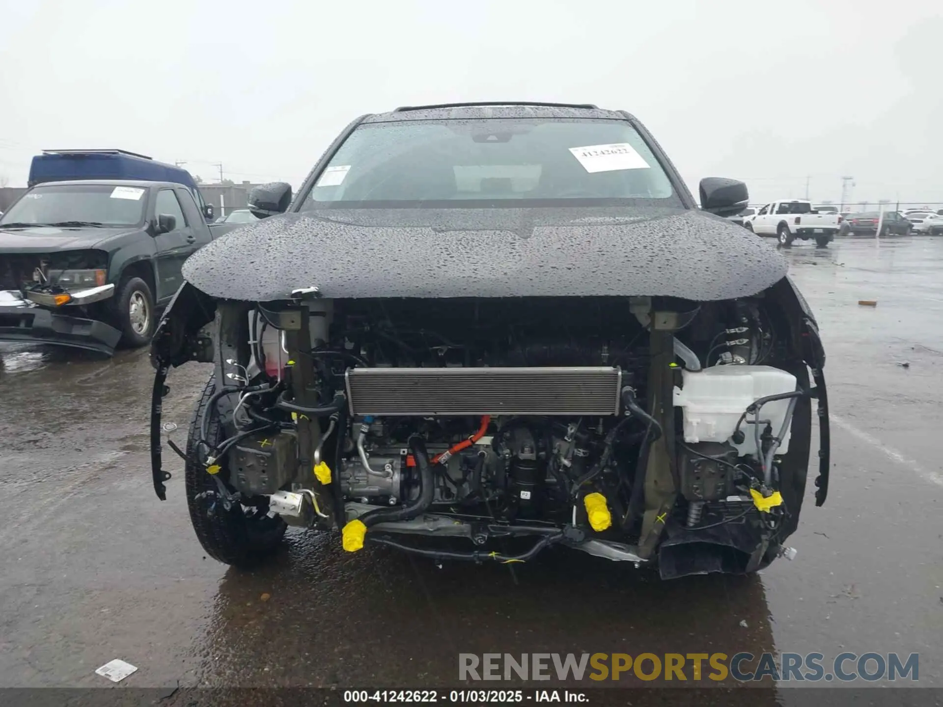 13 fotografías del automóvil dañado 5TDBBRCH0PS112135 TOYOTA HIGHLANDER 2023