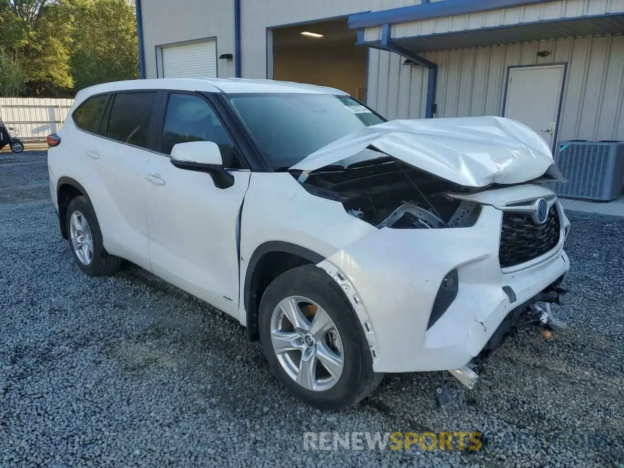 4 fotografías del automóvil dañado 5TDBBRCH4PS109142 TOYOTA HIGHLANDER 2023